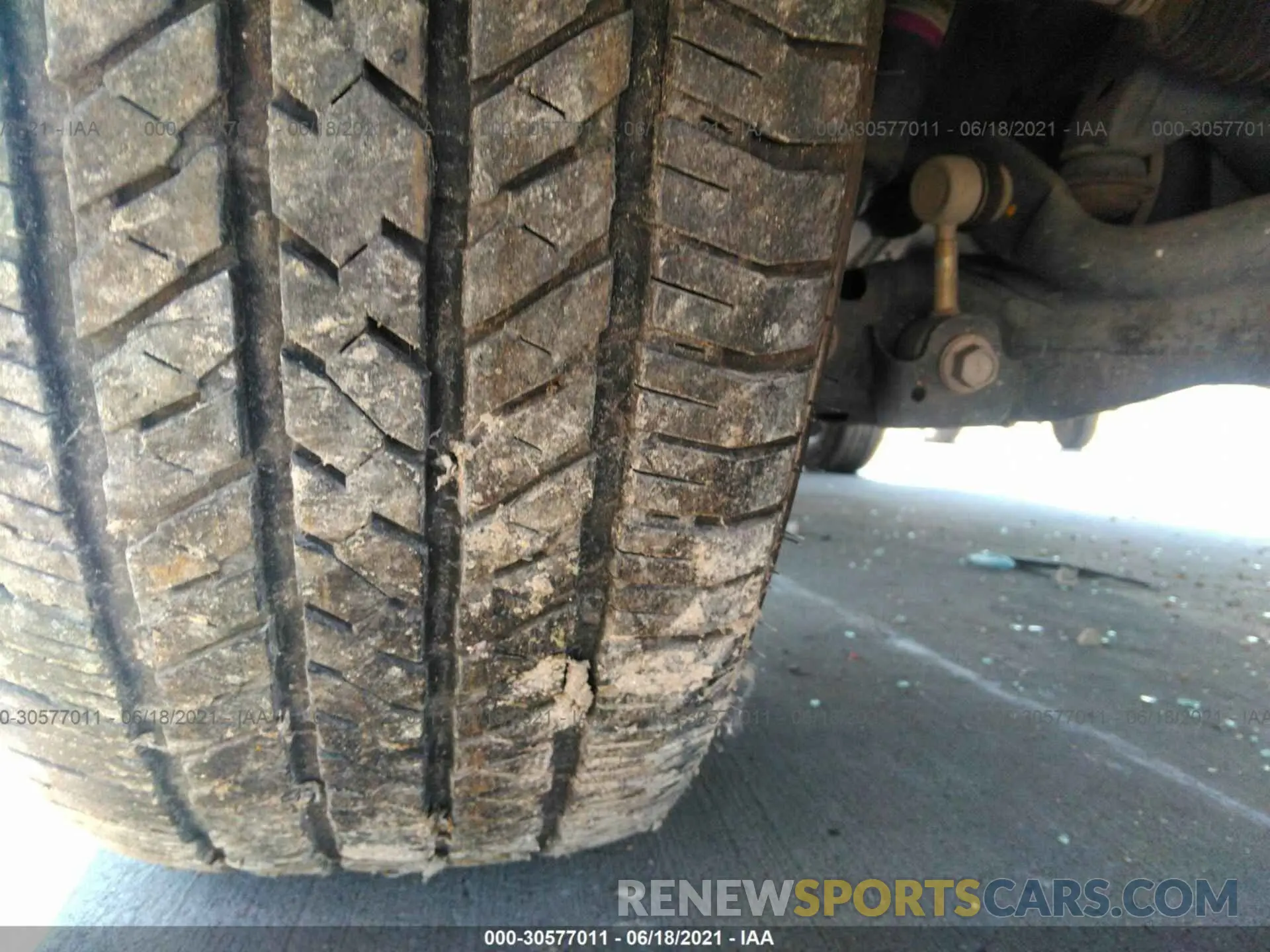 14 fotografías del automóvil dañado 5TFDY5F13LX887578 TOYOTA TUNDRA 4WD 2020