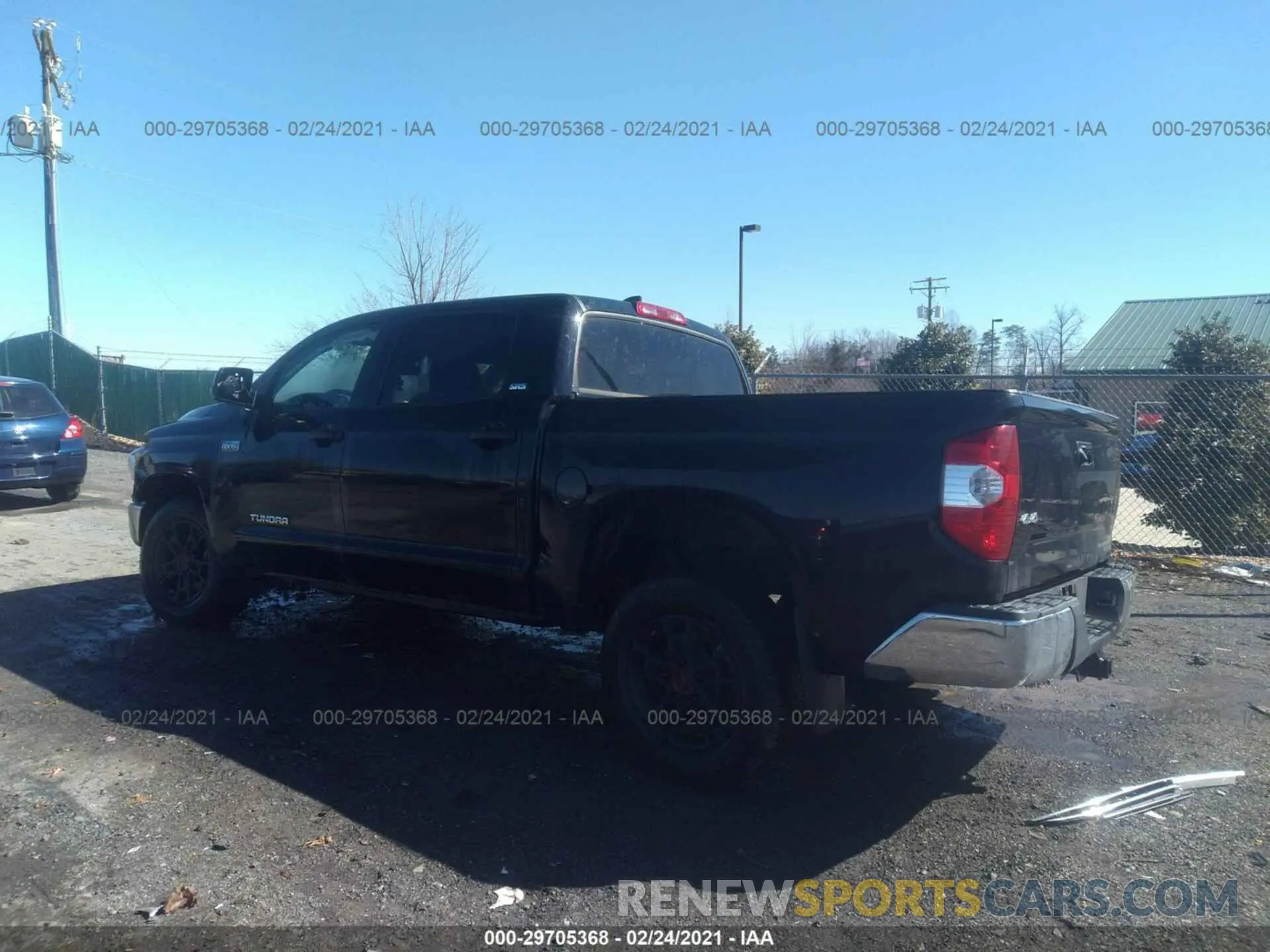 3 fotografías del automóvil dañado 5TFDY5F15LX915428 TOYOTA TUNDRA 4WD 2020
