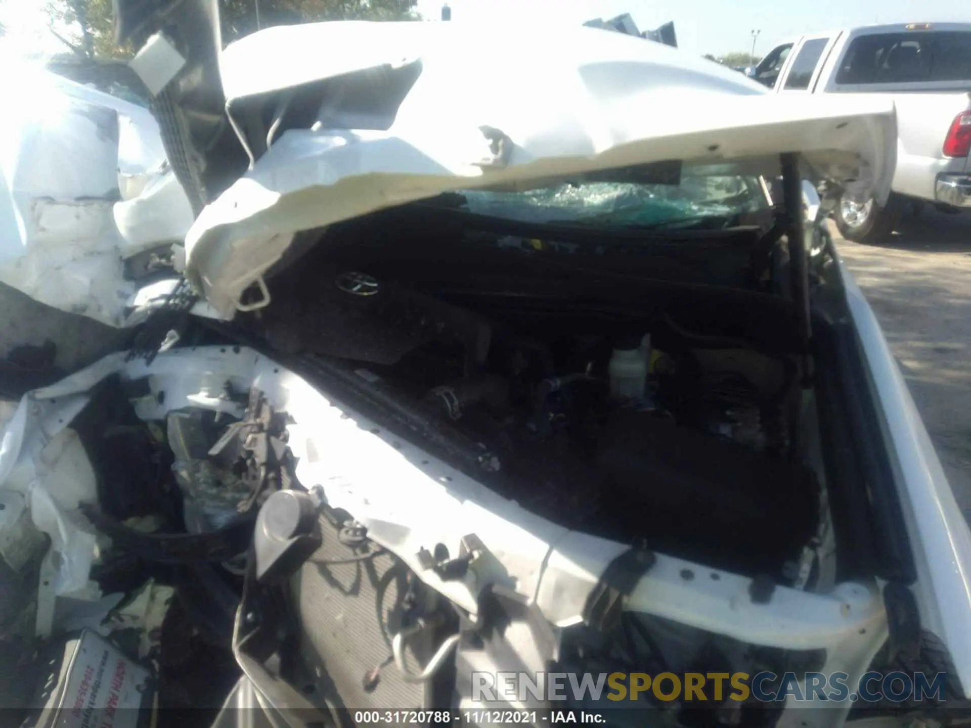 10 fotografías del automóvil dañado 5TFDY5F15LX932827 TOYOTA TUNDRA 4WD 2020
