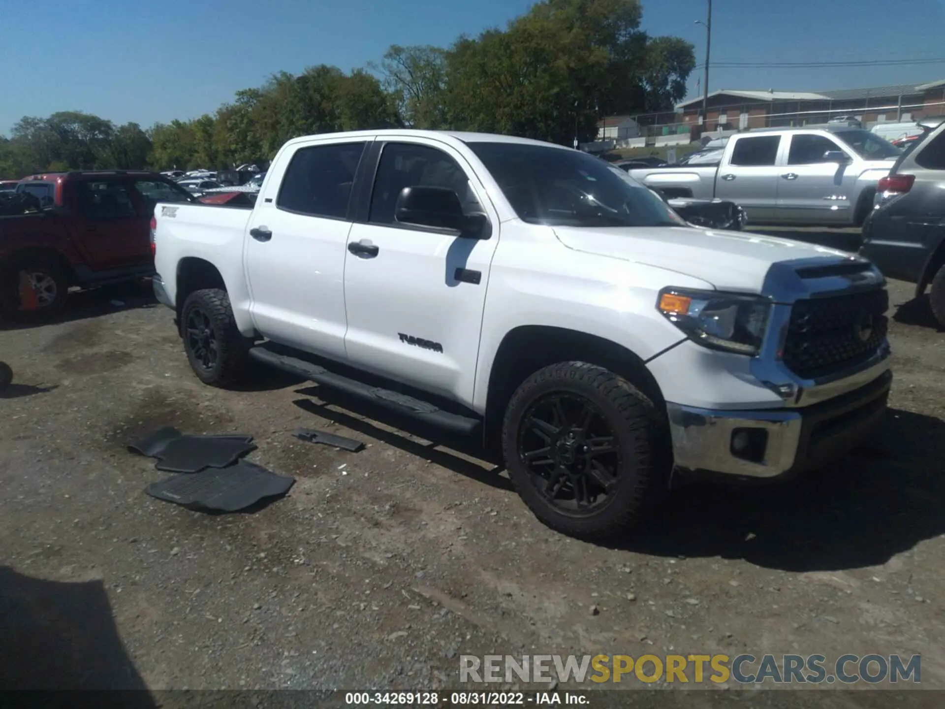 1 fotografías del automóvil dañado 5TFDY5F18LX875989 TOYOTA TUNDRA 4WD 2020