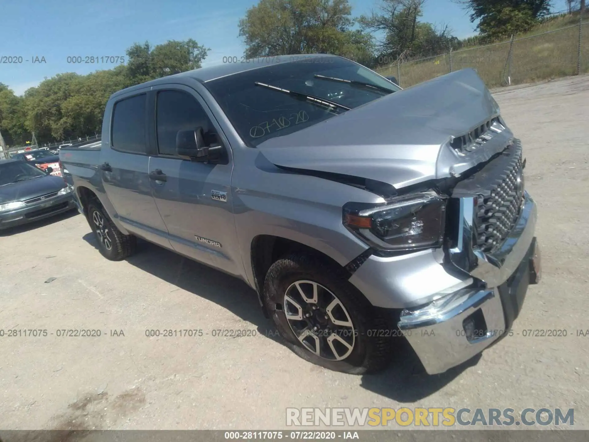 1 fotografías del automóvil dañado 5TFDY5F1XLX922066 TOYOTA TUNDRA 4WD 2020
