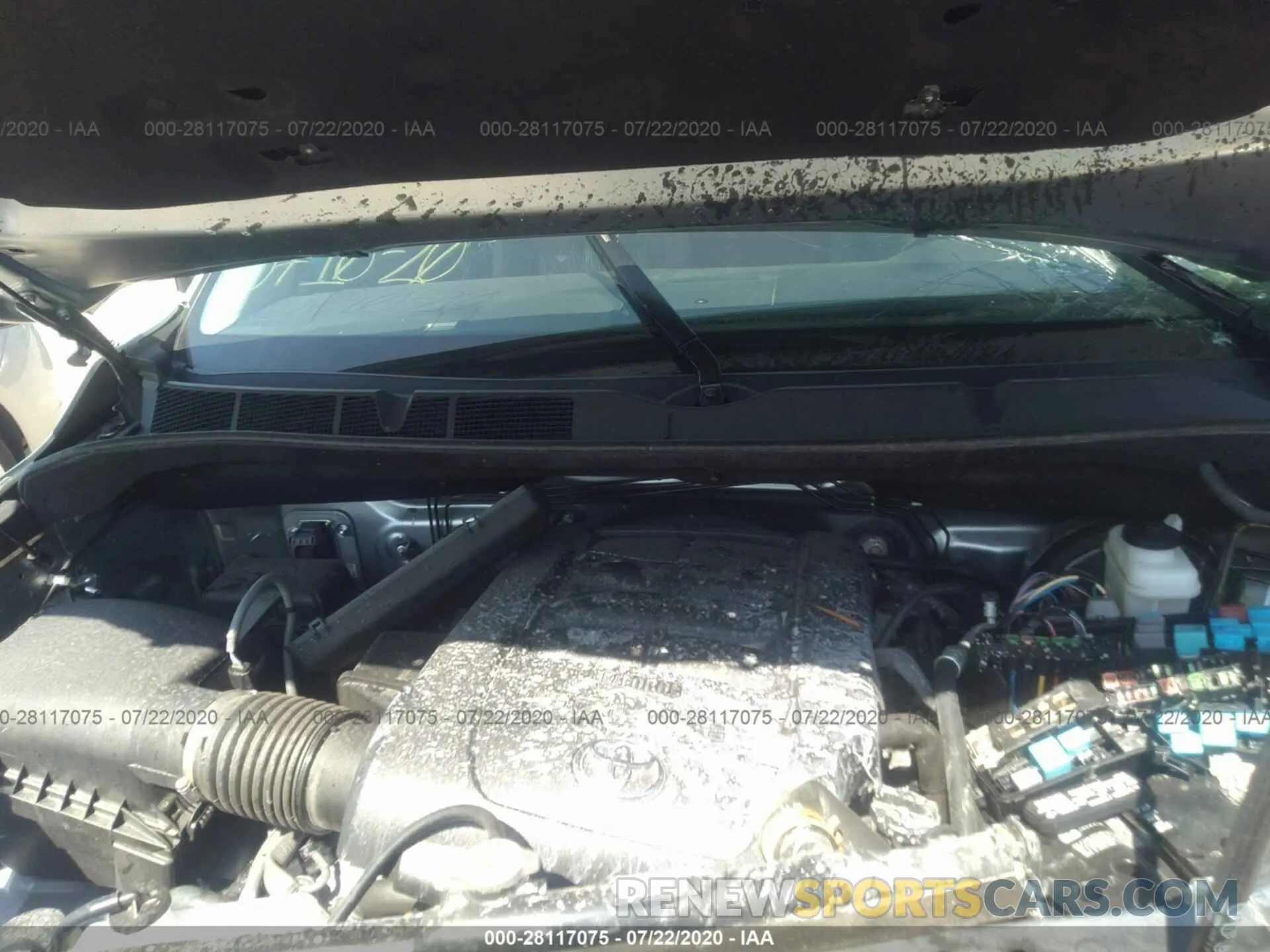 10 fotografías del automóvil dañado 5TFDY5F1XLX922066 TOYOTA TUNDRA 4WD 2020