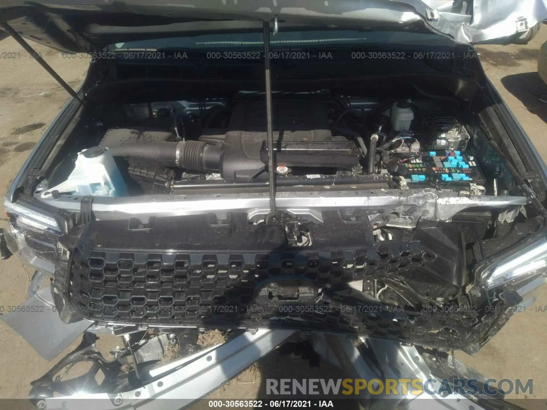 10 fotografías del automóvil dañado 5TFAY5F11MX007840 TOYOTA TUNDRA 4WD 2021