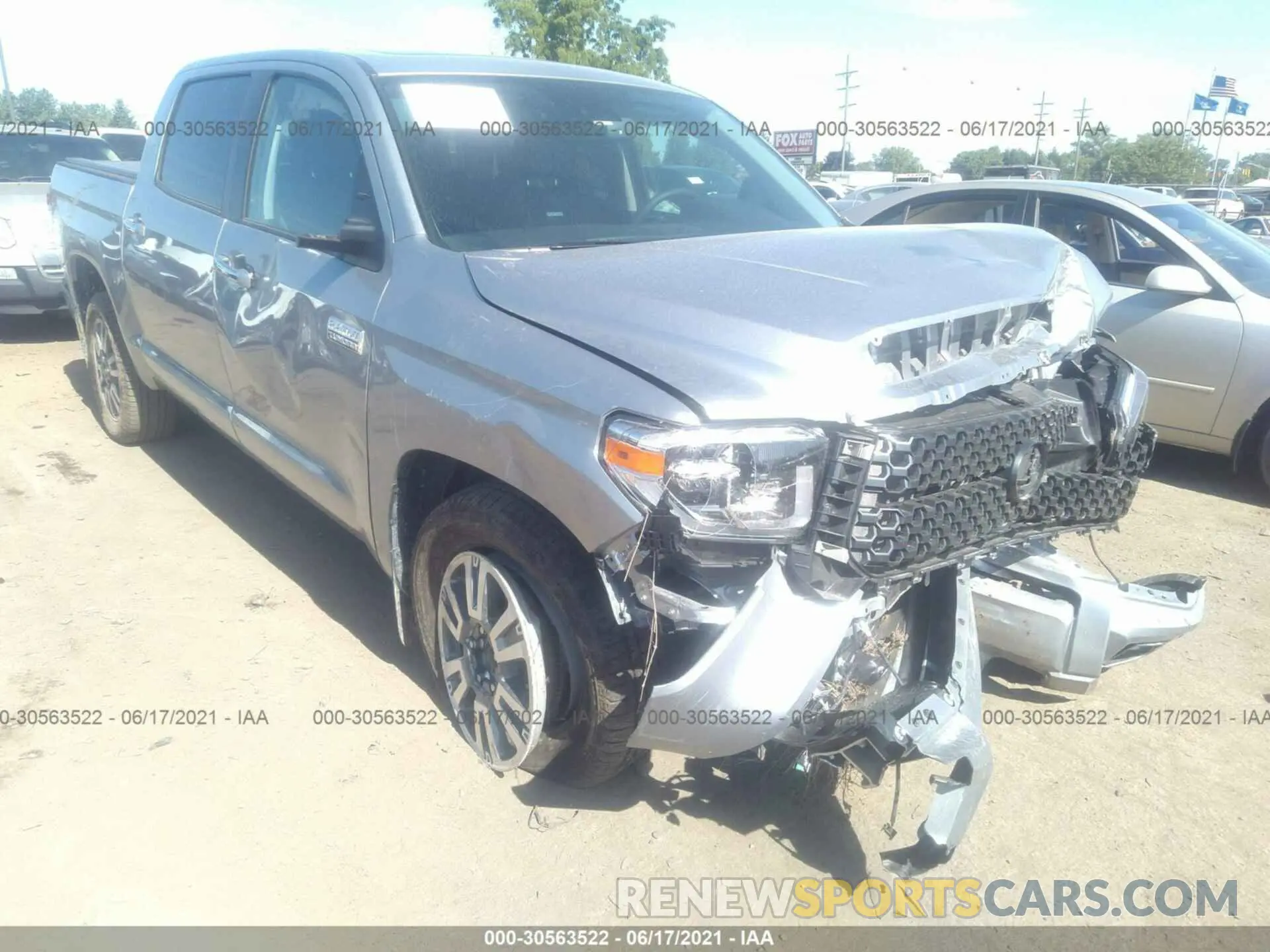 6 fotografías del automóvil dañado 5TFAY5F11MX007840 TOYOTA TUNDRA 4WD 2021