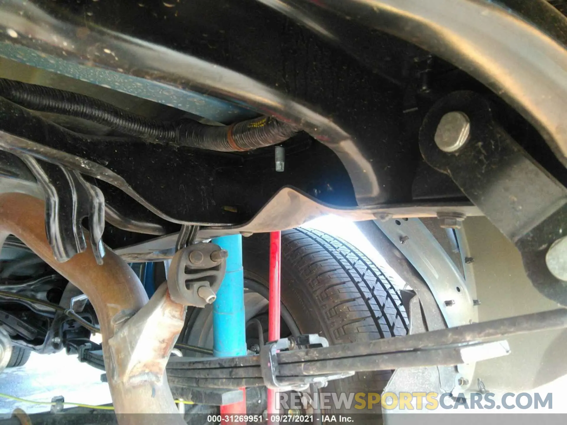 6 fotografías del automóvil dañado 5TFDY5F15MX015825 TOYOTA TUNDRA 4WD 2021