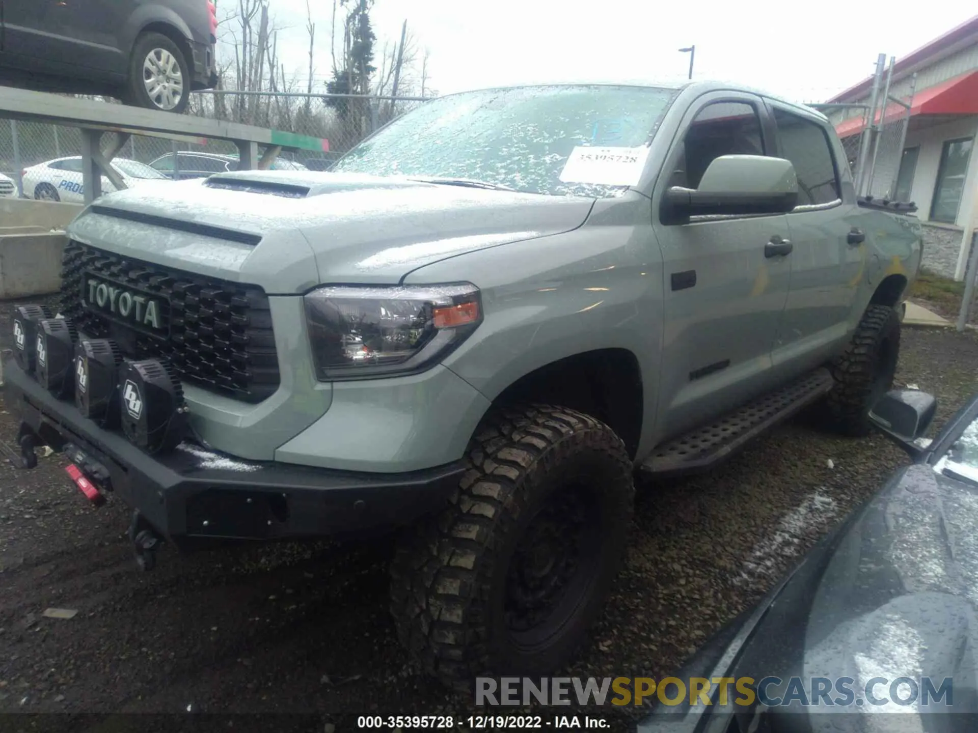 2 fotografías del automóvil dañado 5TFDY5F16MX037042 TOYOTA TUNDRA 4WD 2021