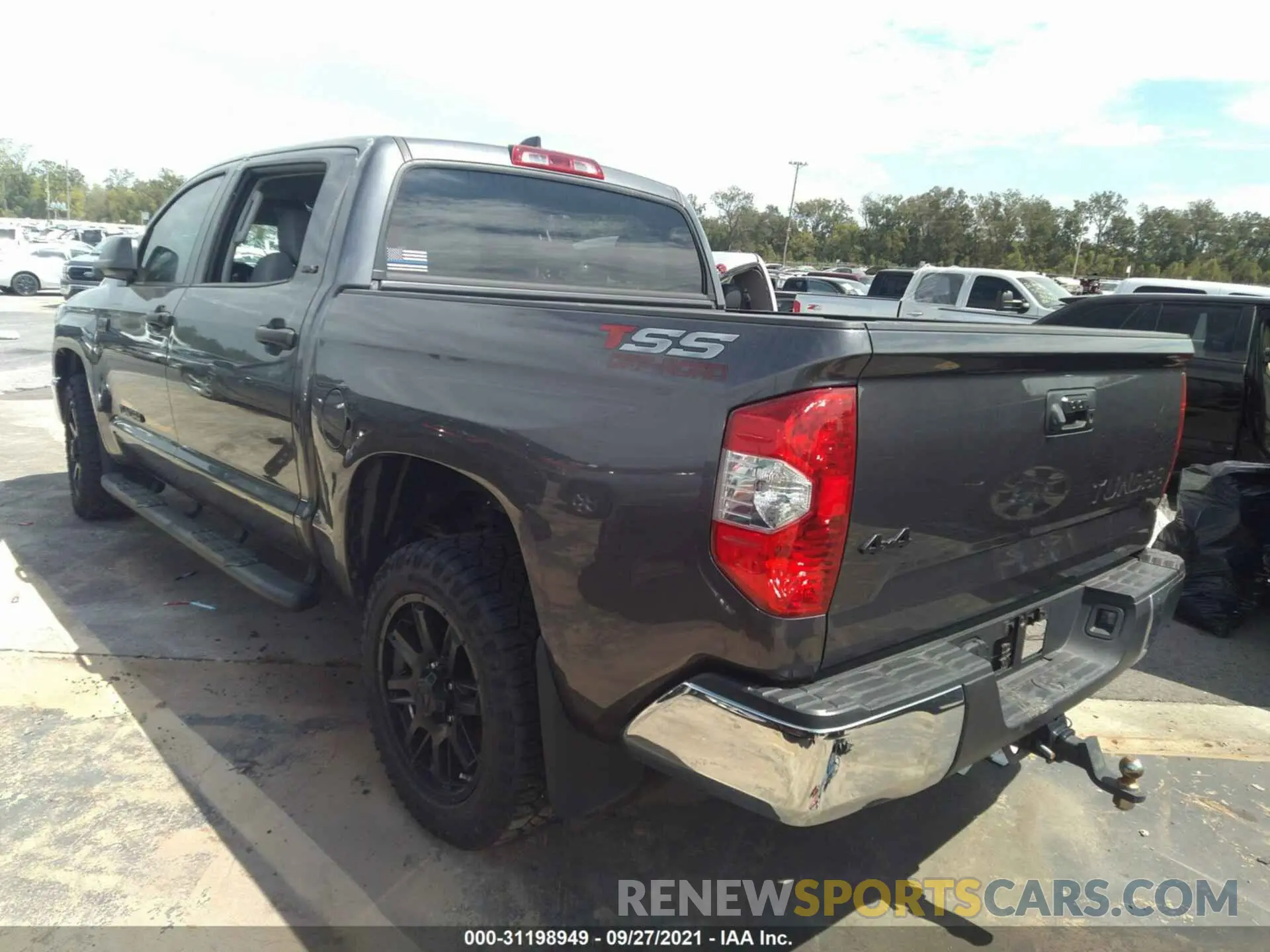 3 fotografías del automóvil dañado 5TFDY5F16MX956412 TOYOTA TUNDRA 4WD 2021