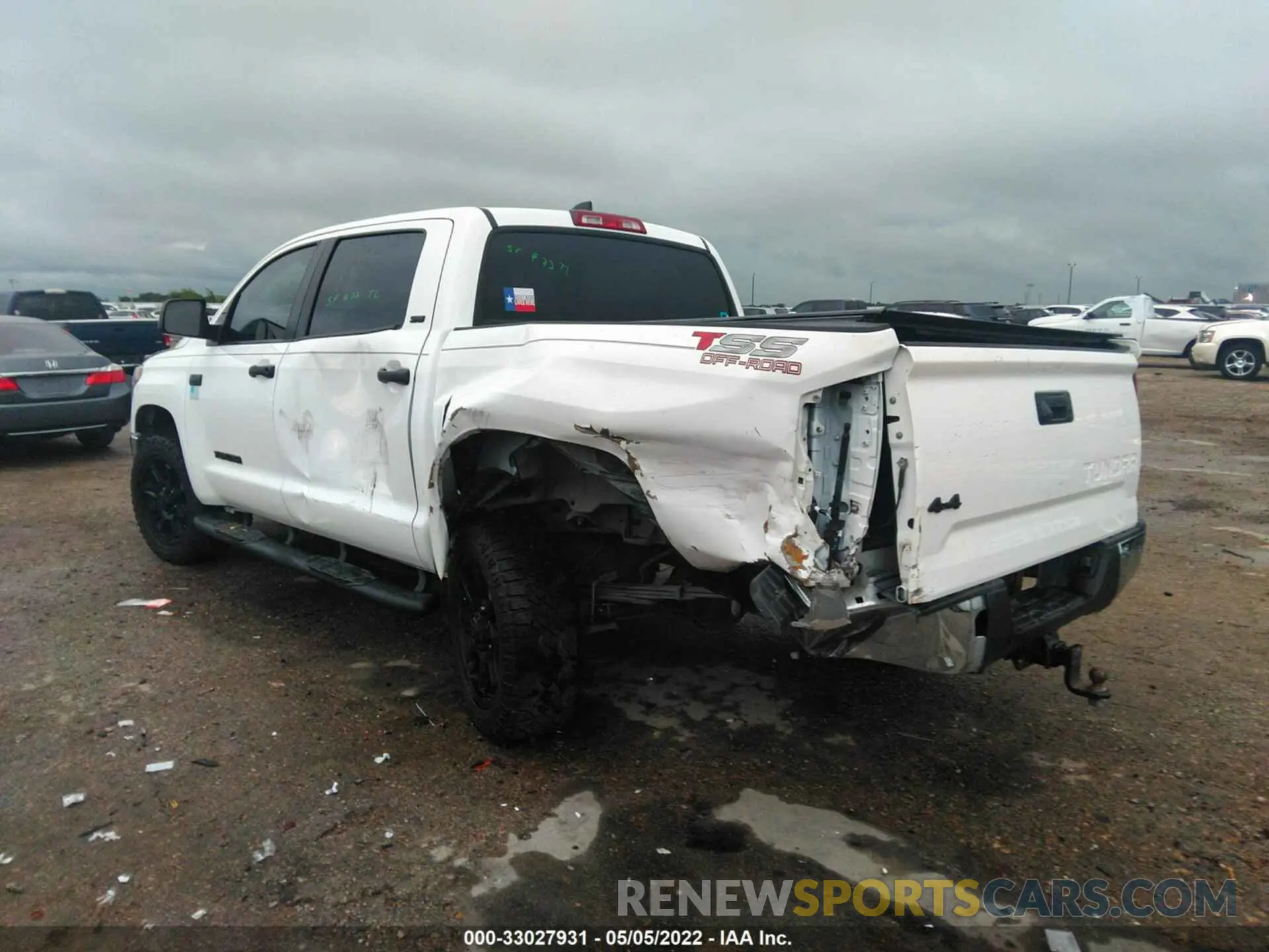 3 fotografías del automóvil dañado 5TFDY5F16MX958645 TOYOTA TUNDRA 4WD 2021