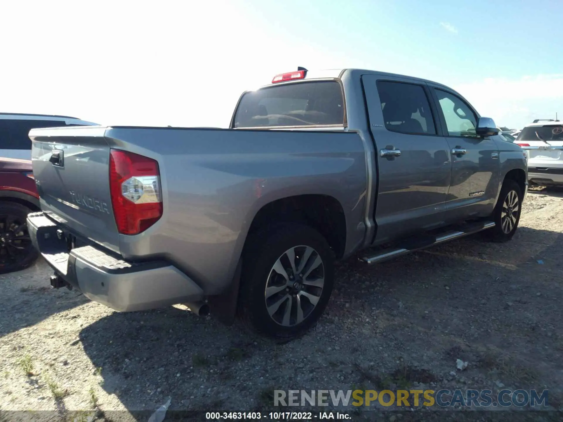 4 fotografías del automóvil dañado 5TFHY5F13MX982757 TOYOTA TUNDRA 4WD 2021
