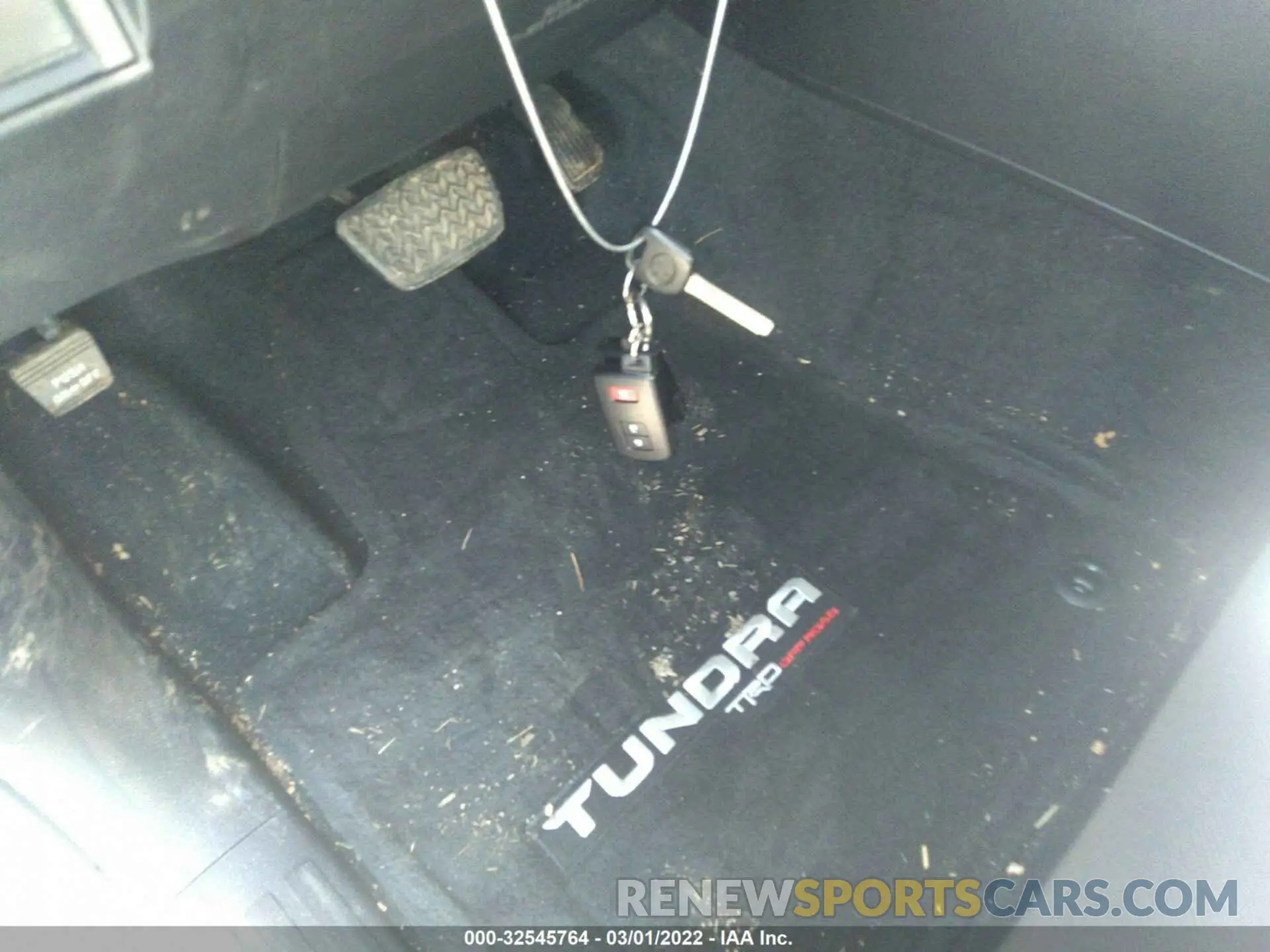 11 fotografías del automóvil dañado 5TFUY5F11MX011187 TOYOTA TUNDRA 4WD 2021