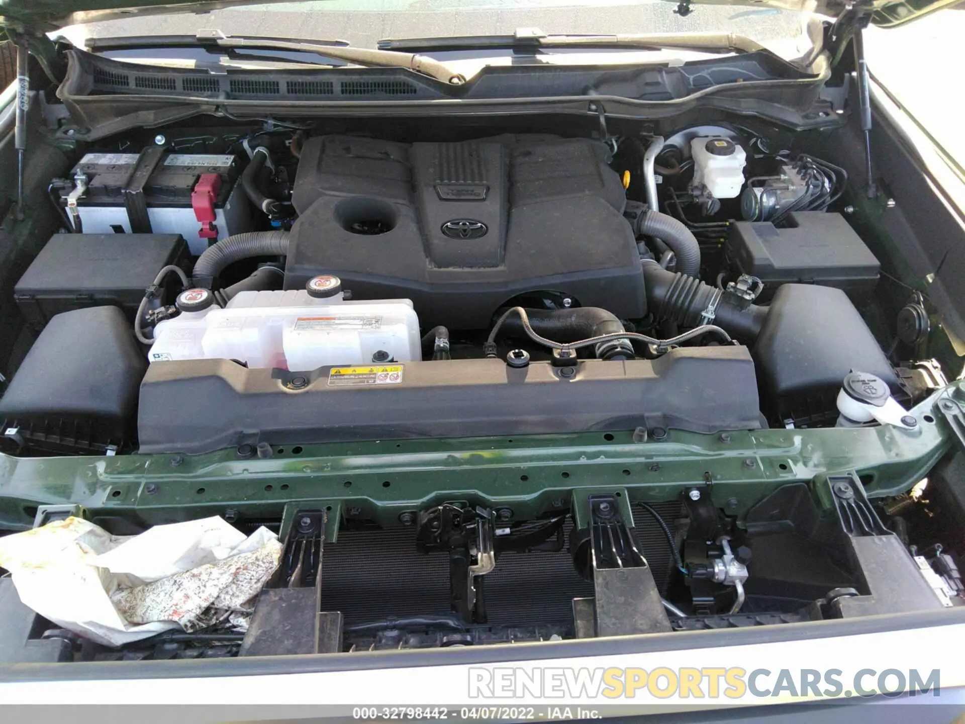 10 fotografías del automóvil dañado 5TFJA5EC5NX002441 TOYOTA TUNDRA 4WD 2022