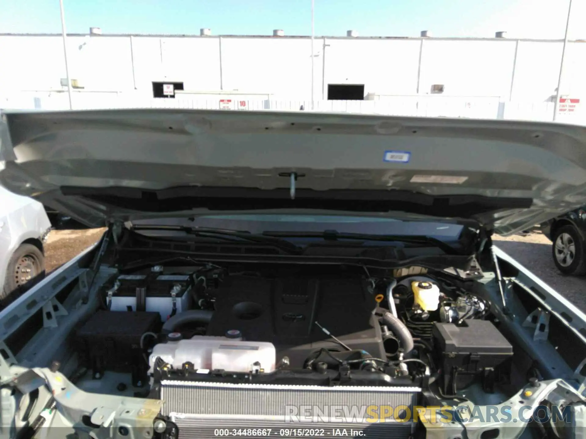 8 fotografías del automóvil dañado 5TFLA5DB5NX025770 TOYOTA TUNDRA 4WD 2022