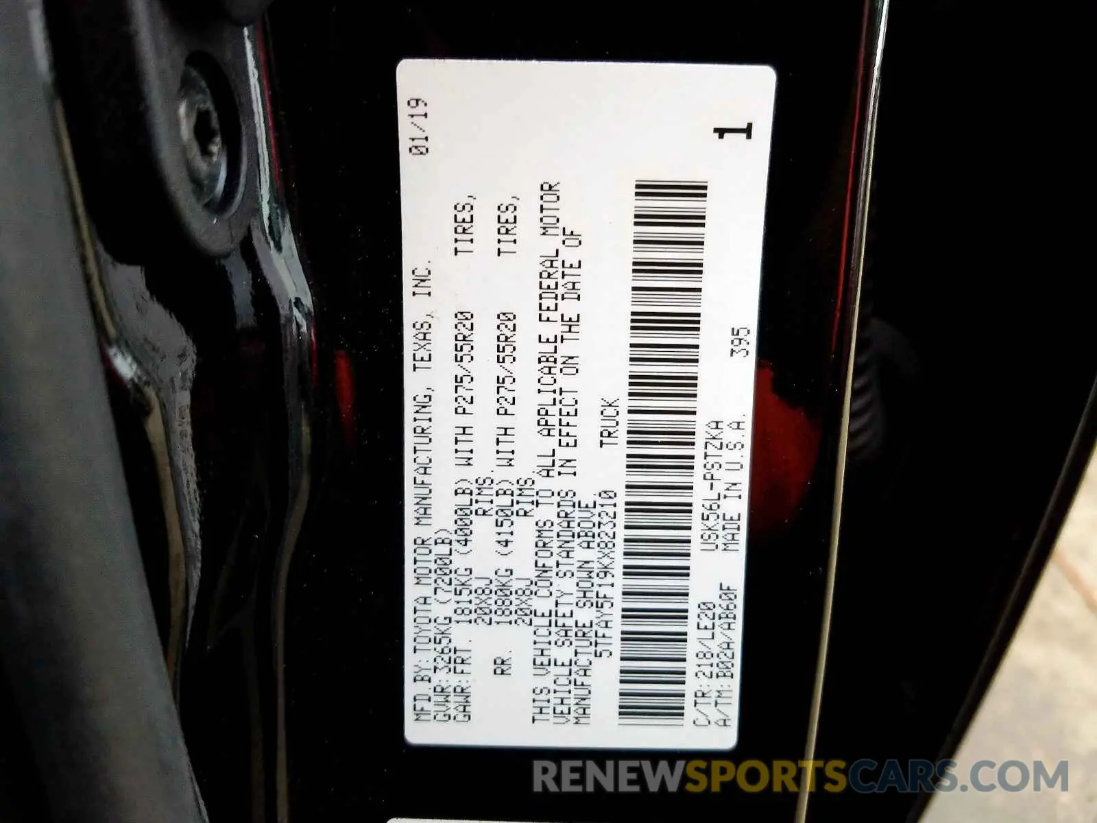 10 fotografías del automóvil dañado 5TFAY5F19KX823210 TOYOTA TUNDRA CRE 2019