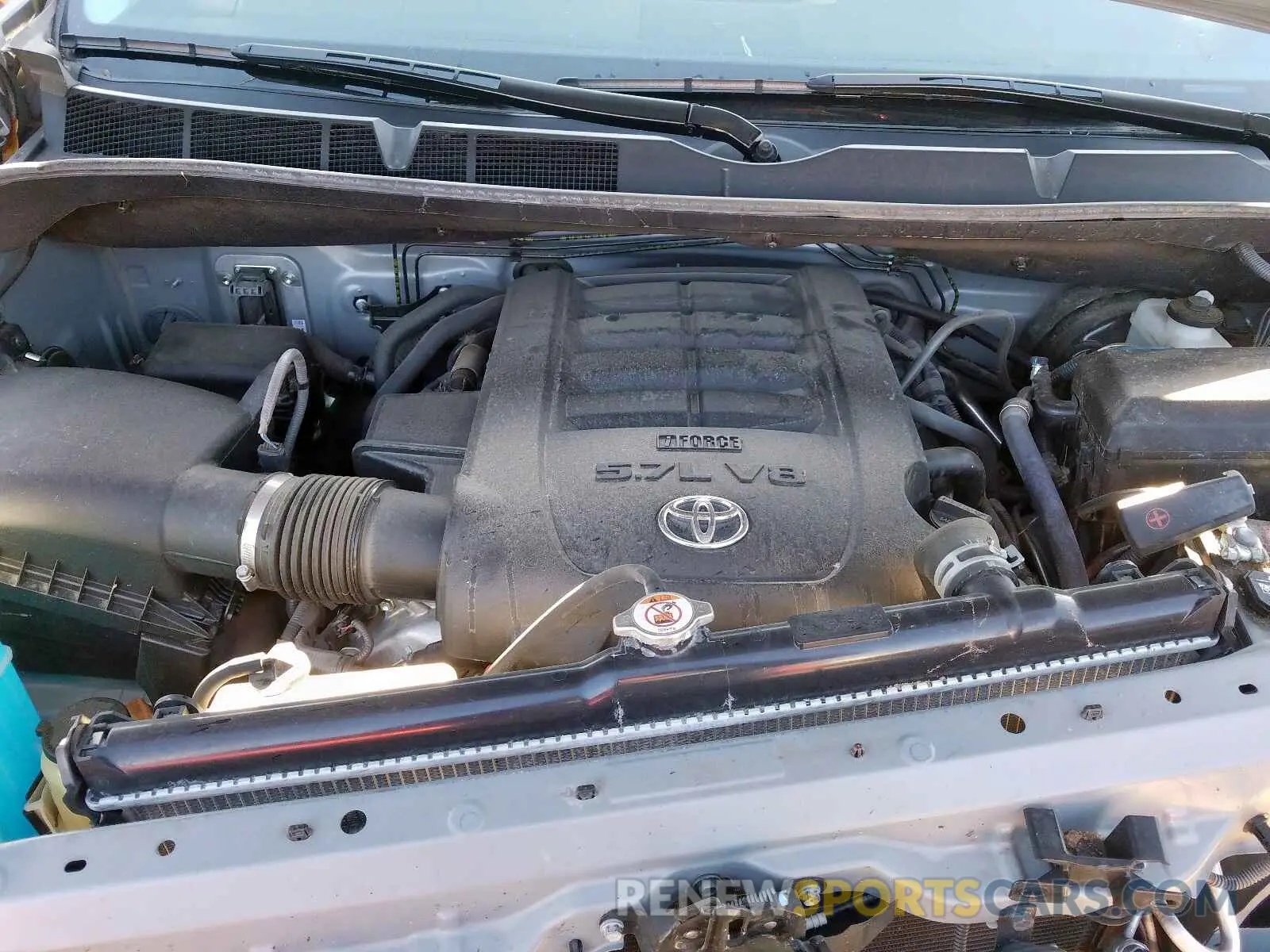 7 fotografías del automóvil dañado 5TFDW5F15KX786255 TOYOTA TUNDRA CRE 2019