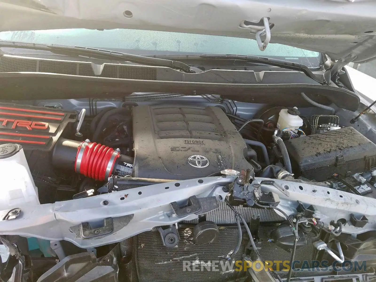 7 fotografías del automóvil dañado 5TFDY5F13KX842526 TOYOTA TUNDRA CRE 2019