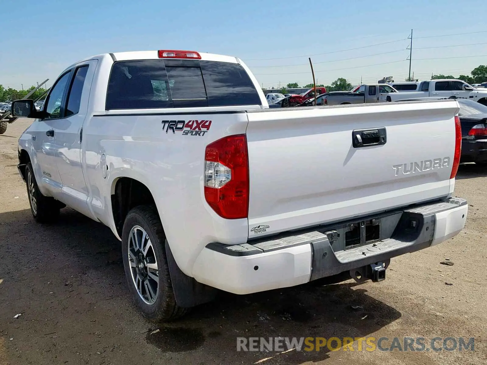 3 fotografías del automóvil dañado 5TFUY5F17KX842335 TOYOTA TUNDRA DOU 2019