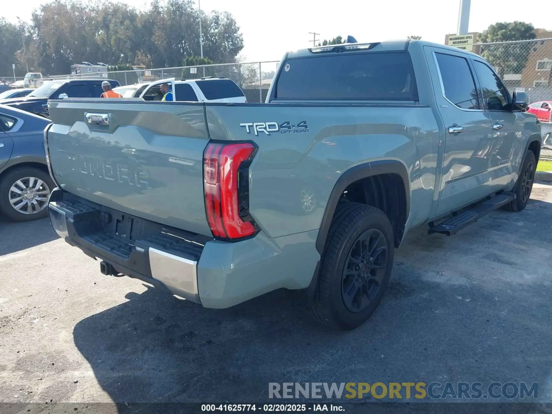 4 fotografías del automóvil dañado 5TFJC5EC9NX001528 TOYOTA TUNDRA HYBRID 2022