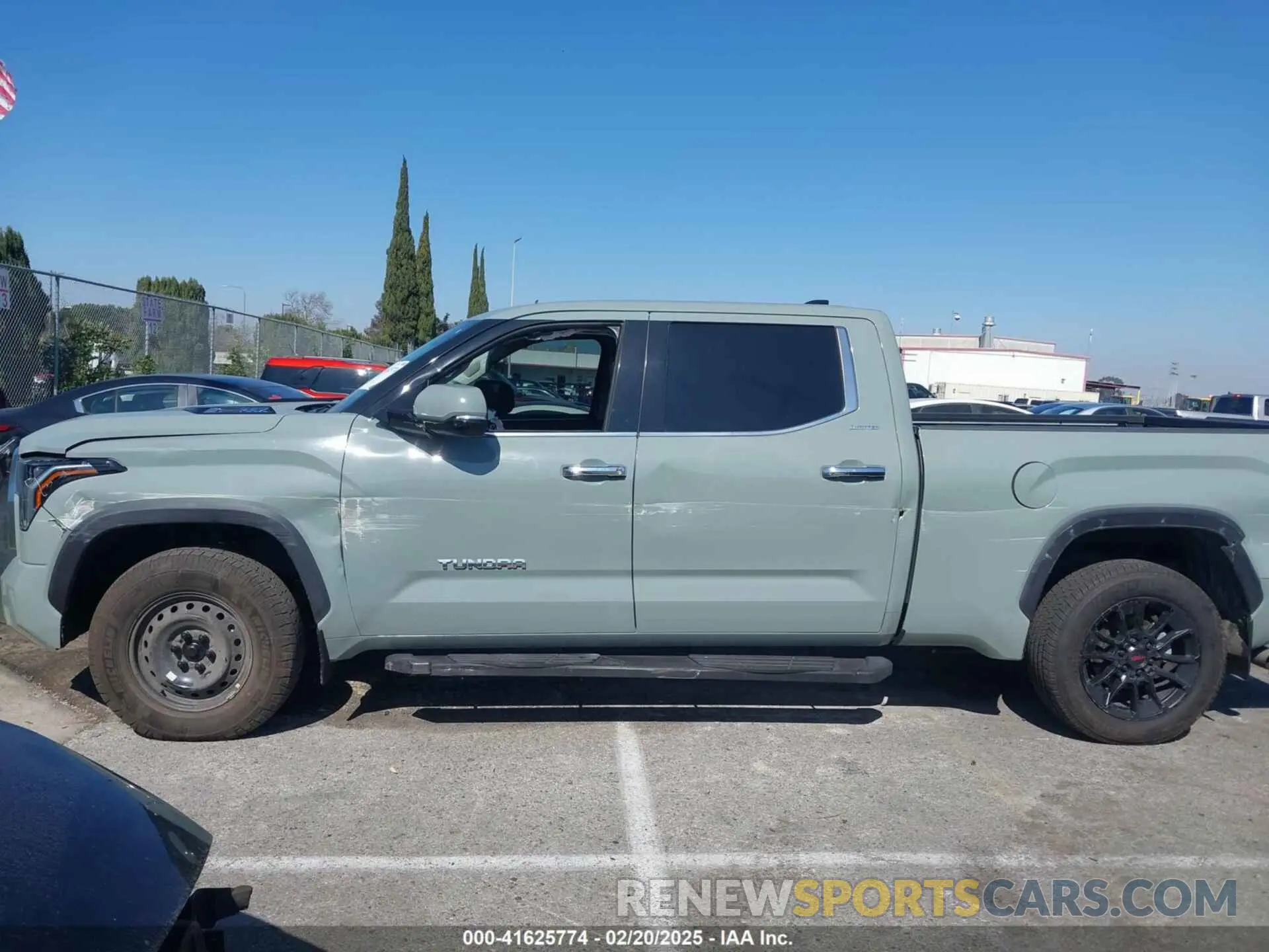 6 fotografías del automóvil dañado 5TFJC5EC9NX001528 TOYOTA TUNDRA HYBRID 2022