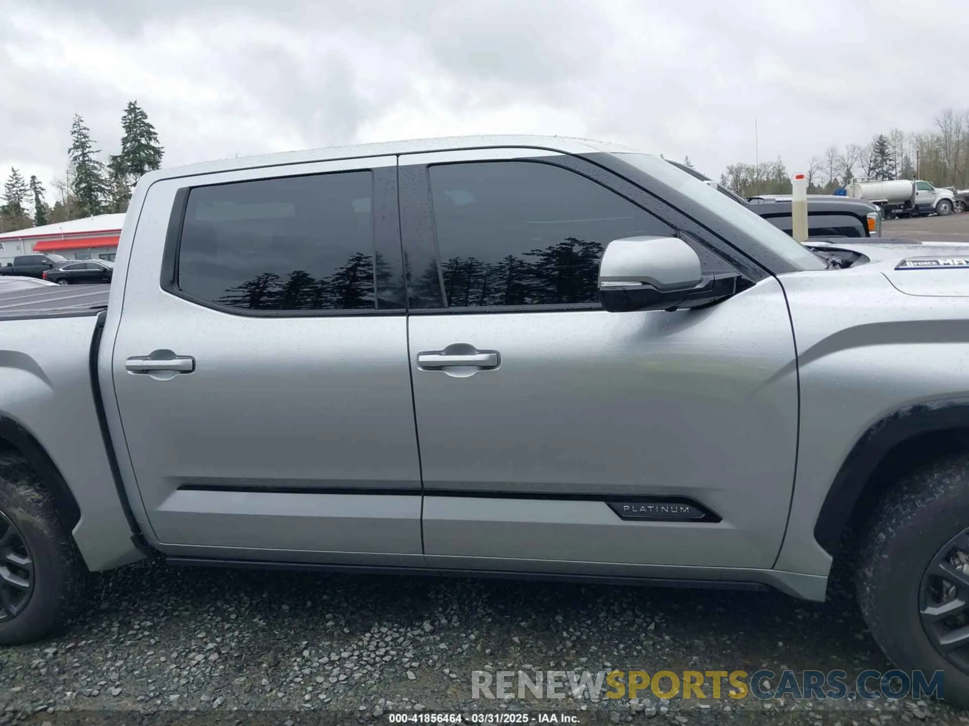 14 fotografías del automóvil dañado 5TFNC5DB8NX007430 TOYOTA TUNDRA HYBRID 2022