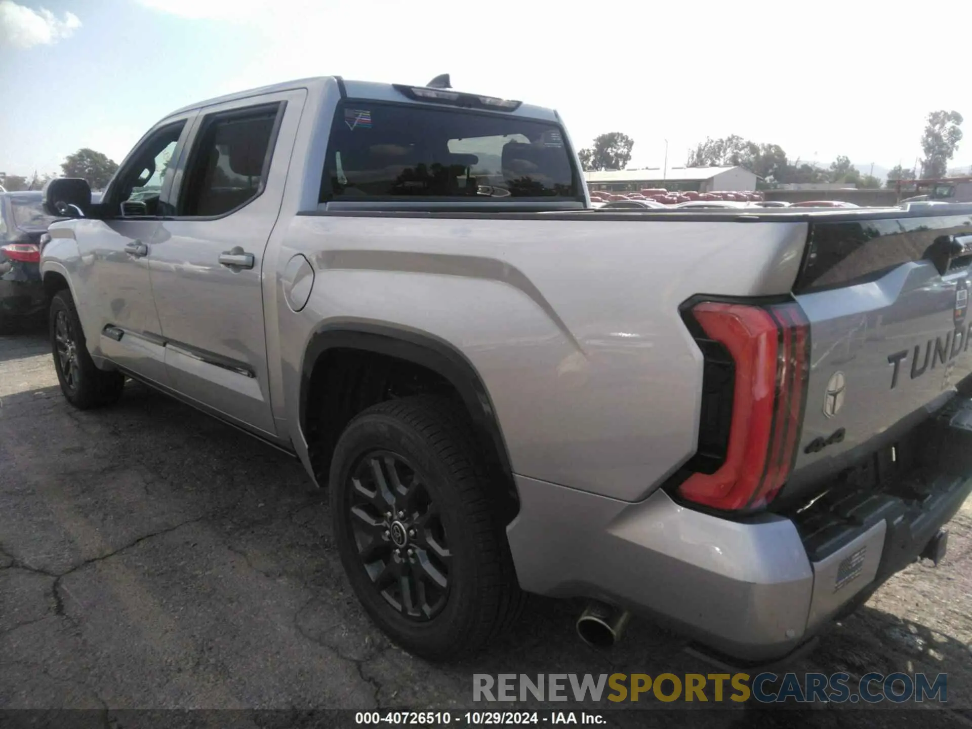 3 fotografías del automóvil dañado 5TFNC5DB4PX036944 TOYOTA TUNDRA HYBRID 2023