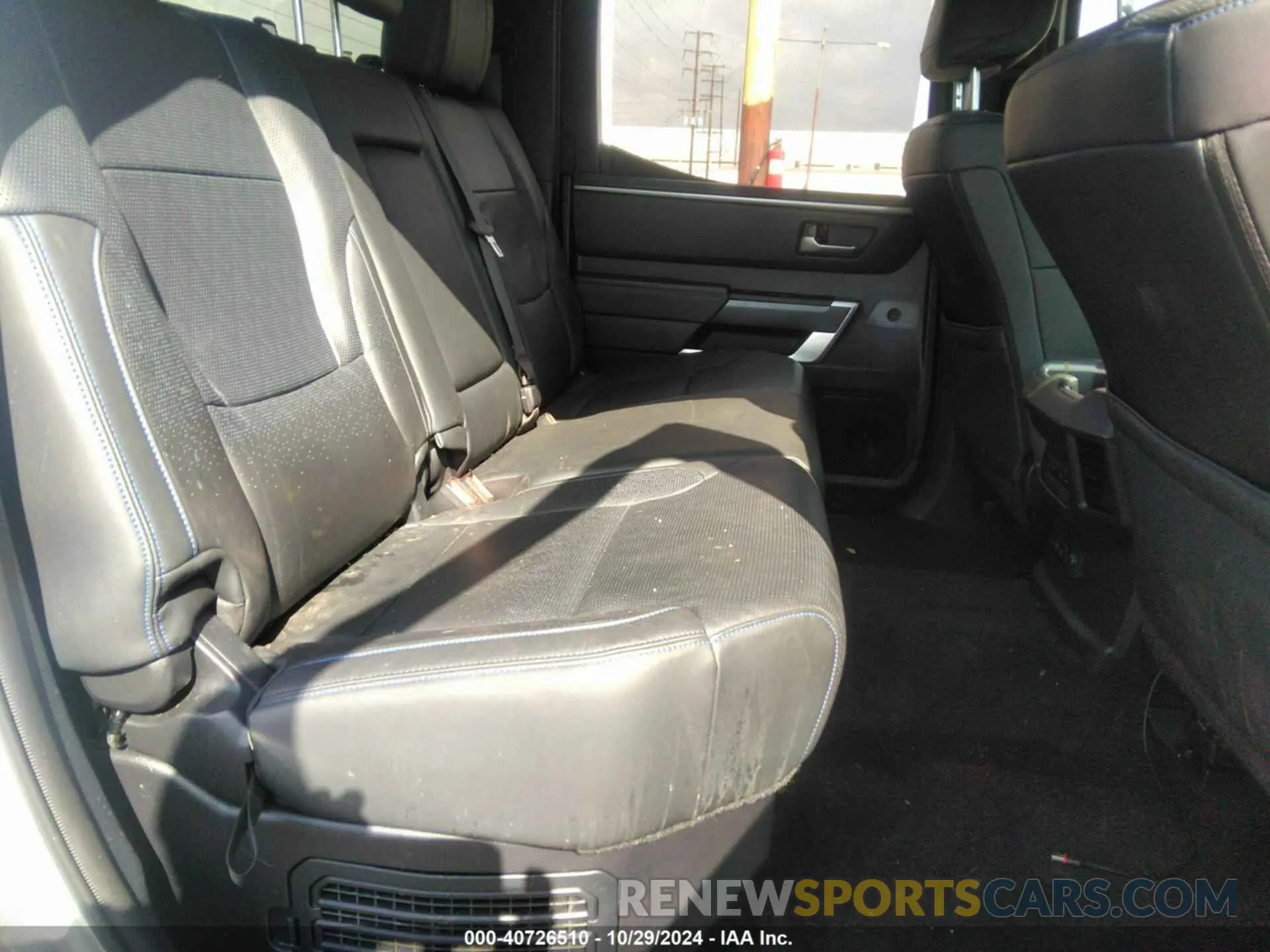 8 fotografías del automóvil dañado 5TFNC5DB4PX036944 TOYOTA TUNDRA HYBRID 2023