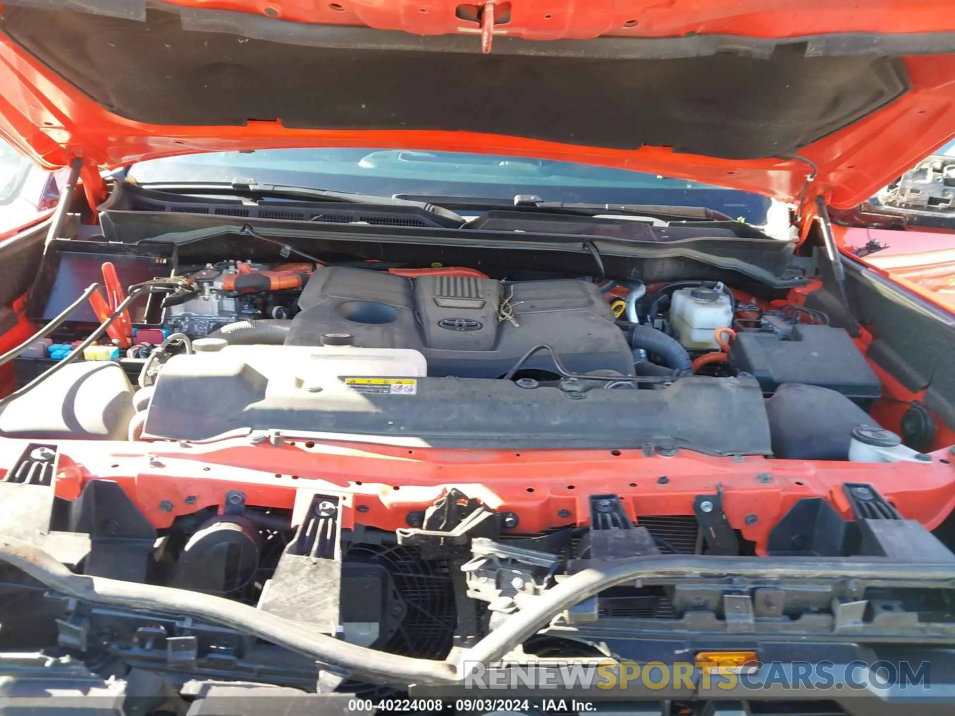 10 fotografías del automóvil dañado 5TFPC5DB2PX023361 TOYOTA TUNDRA HYBRID 2023