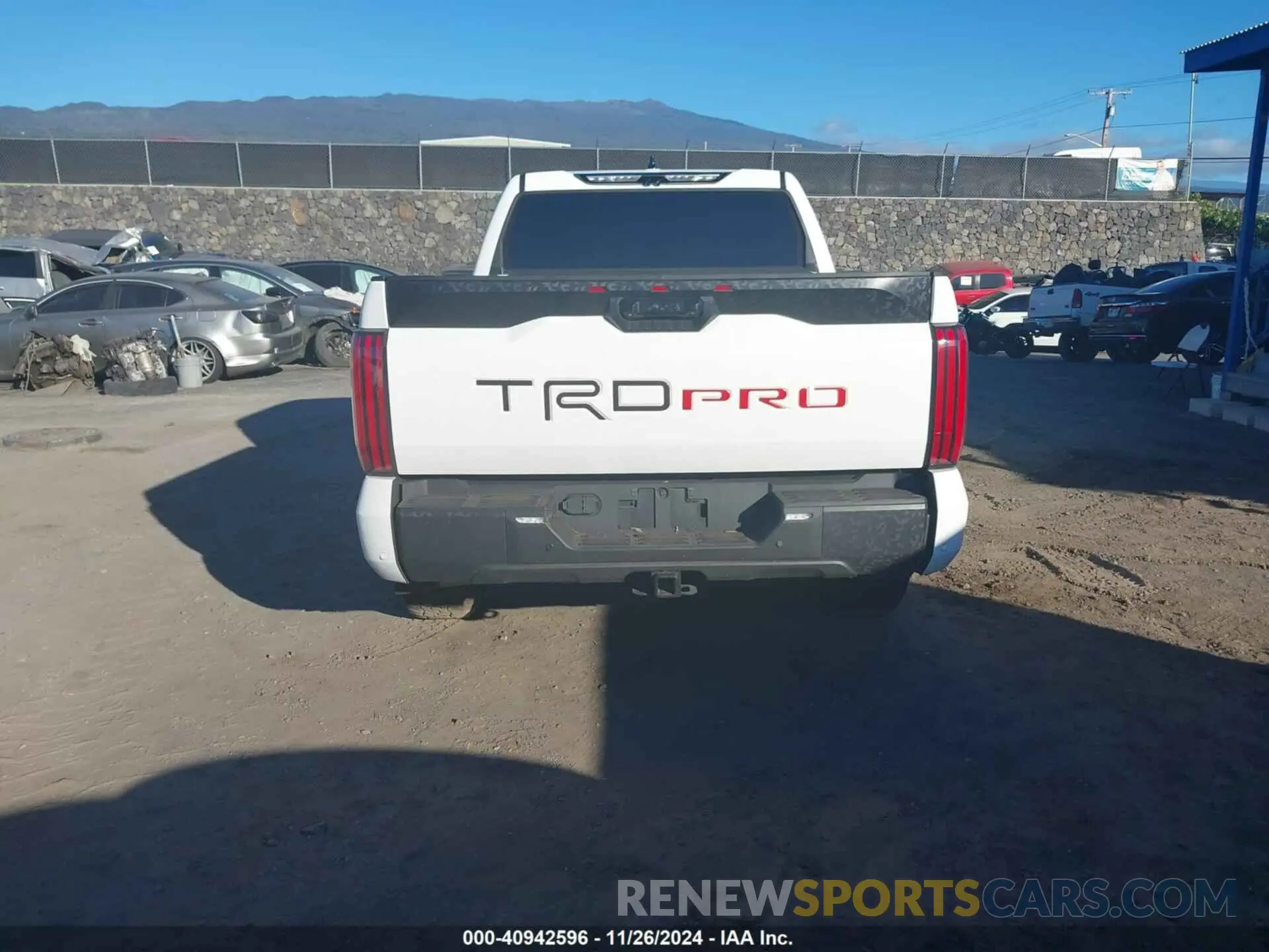 15 fotografías del automóvil dañado 5TFPC5DB8PX021761 TOYOTA TUNDRA HYBRID 2023