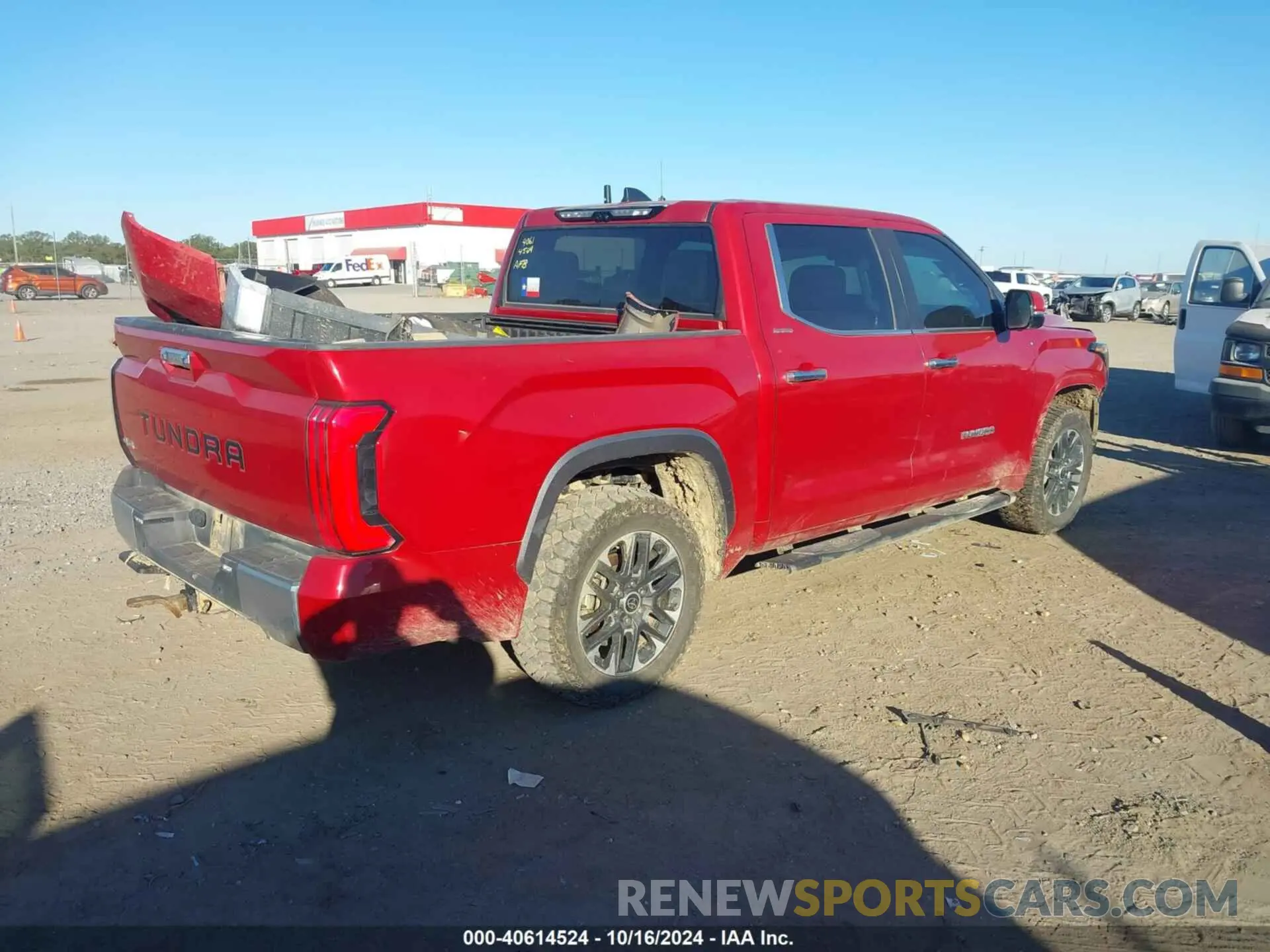 4 fotografías del automóvil dañado 5TFJC5DBXRX043379 TOYOTA TUNDRA HYBRID 2024