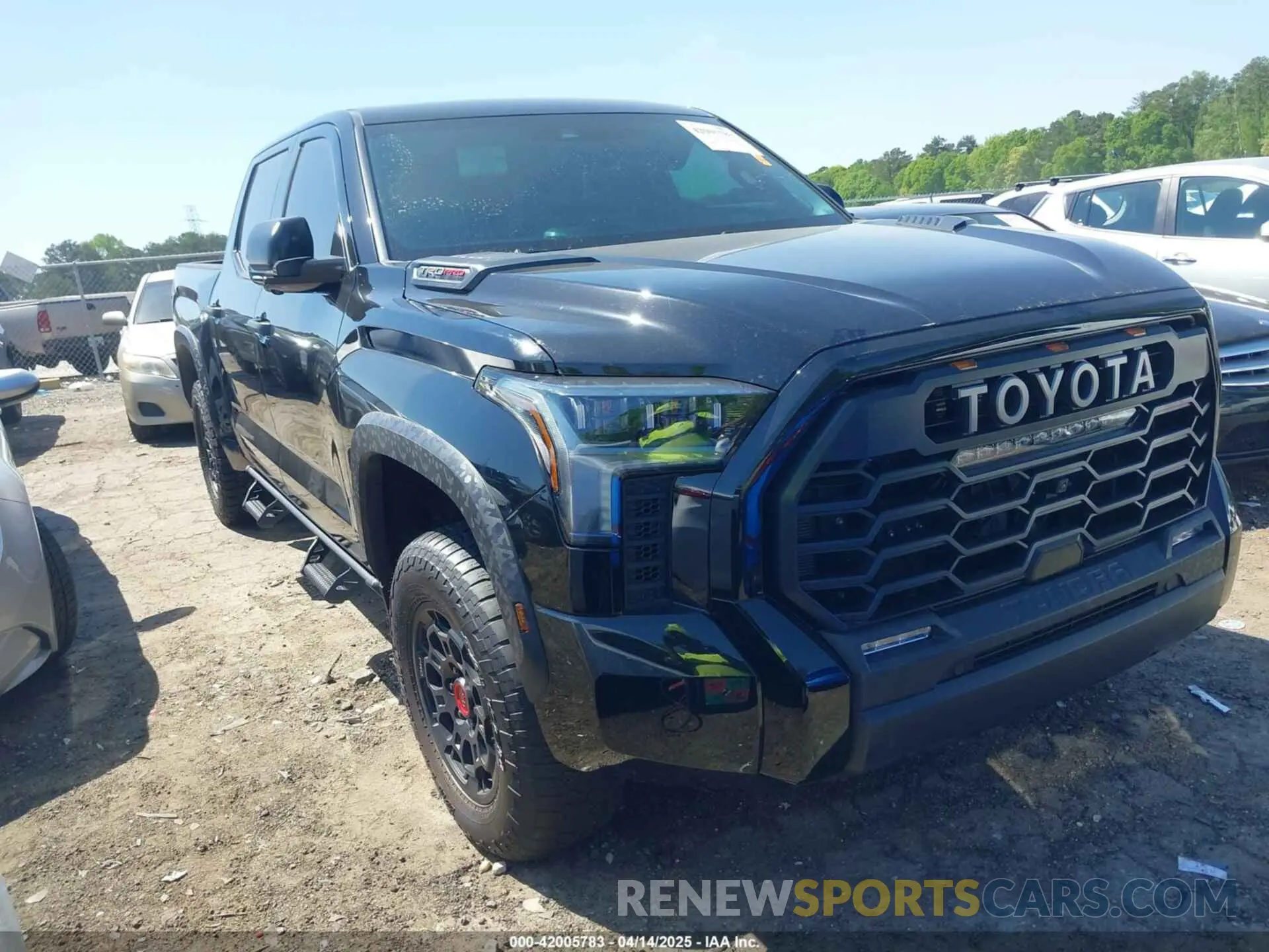 1 fotografías del automóvil dañado 5TFPC5DB0RX050139 TOYOTA TUNDRA HYBRID 2024