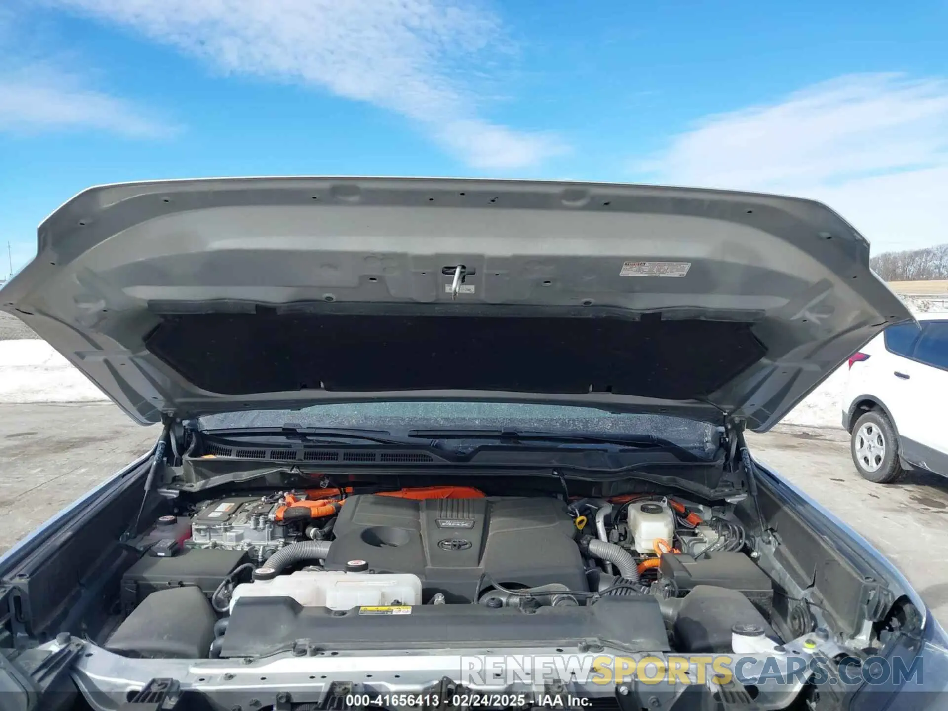 10 fotografías del automóvil dañado 5TFVC5DB9RX055993 TOYOTA TUNDRA HYBRID 2024