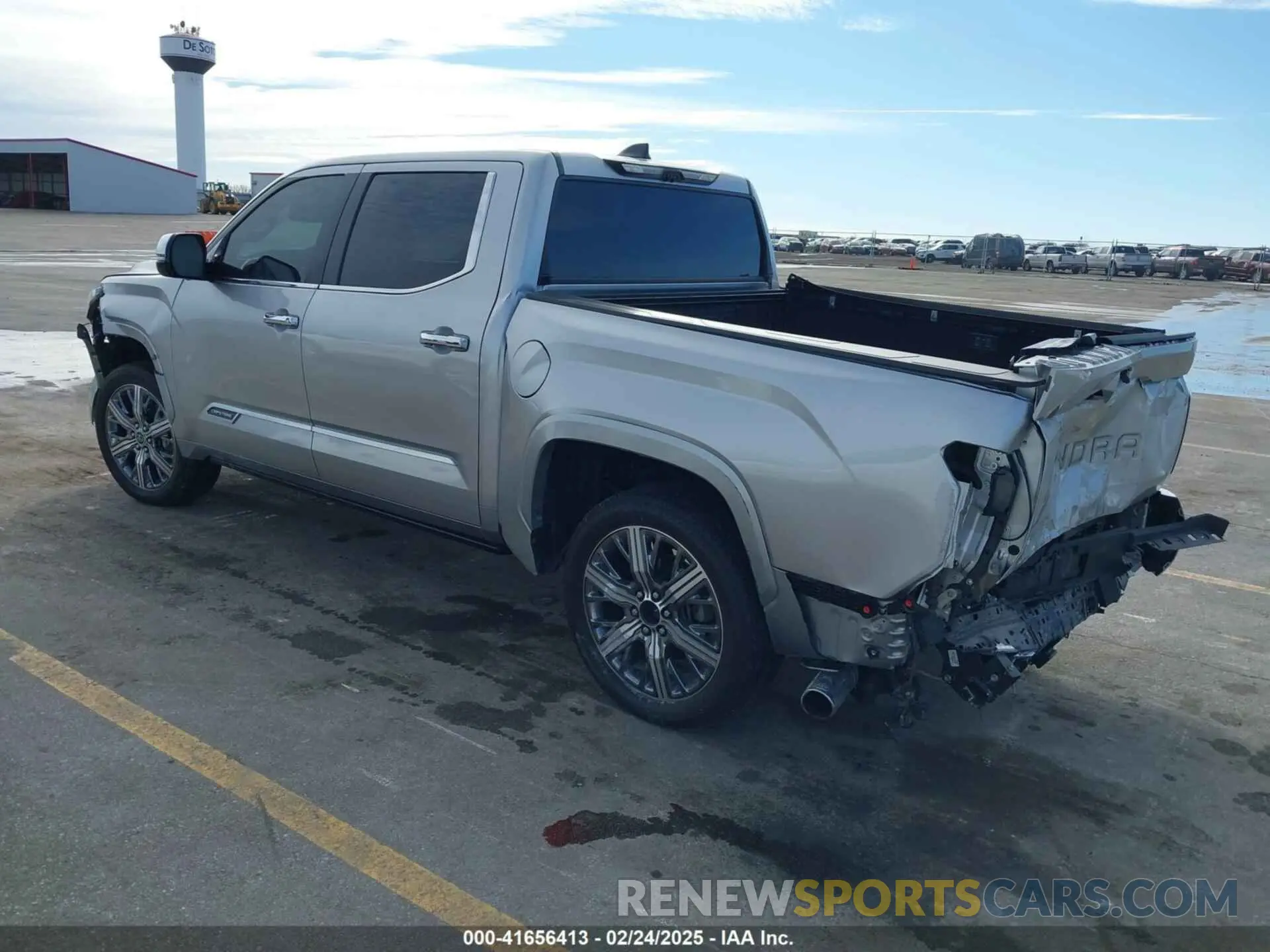 3 fotografías del automóvil dañado 5TFVC5DB9RX055993 TOYOTA TUNDRA HYBRID 2024