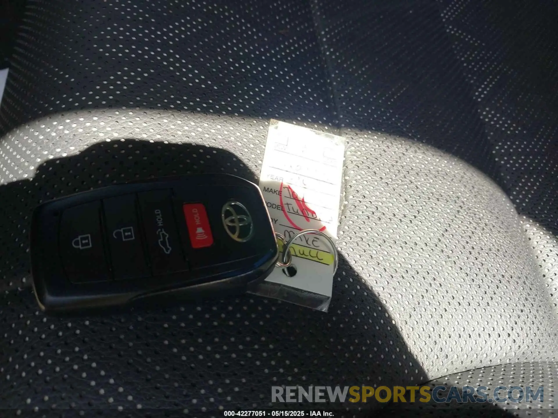 11 fotografías del automóvil dañado 5TFWC5AB7RX003125 TOYOTA TUNDRA HYBRID 2024