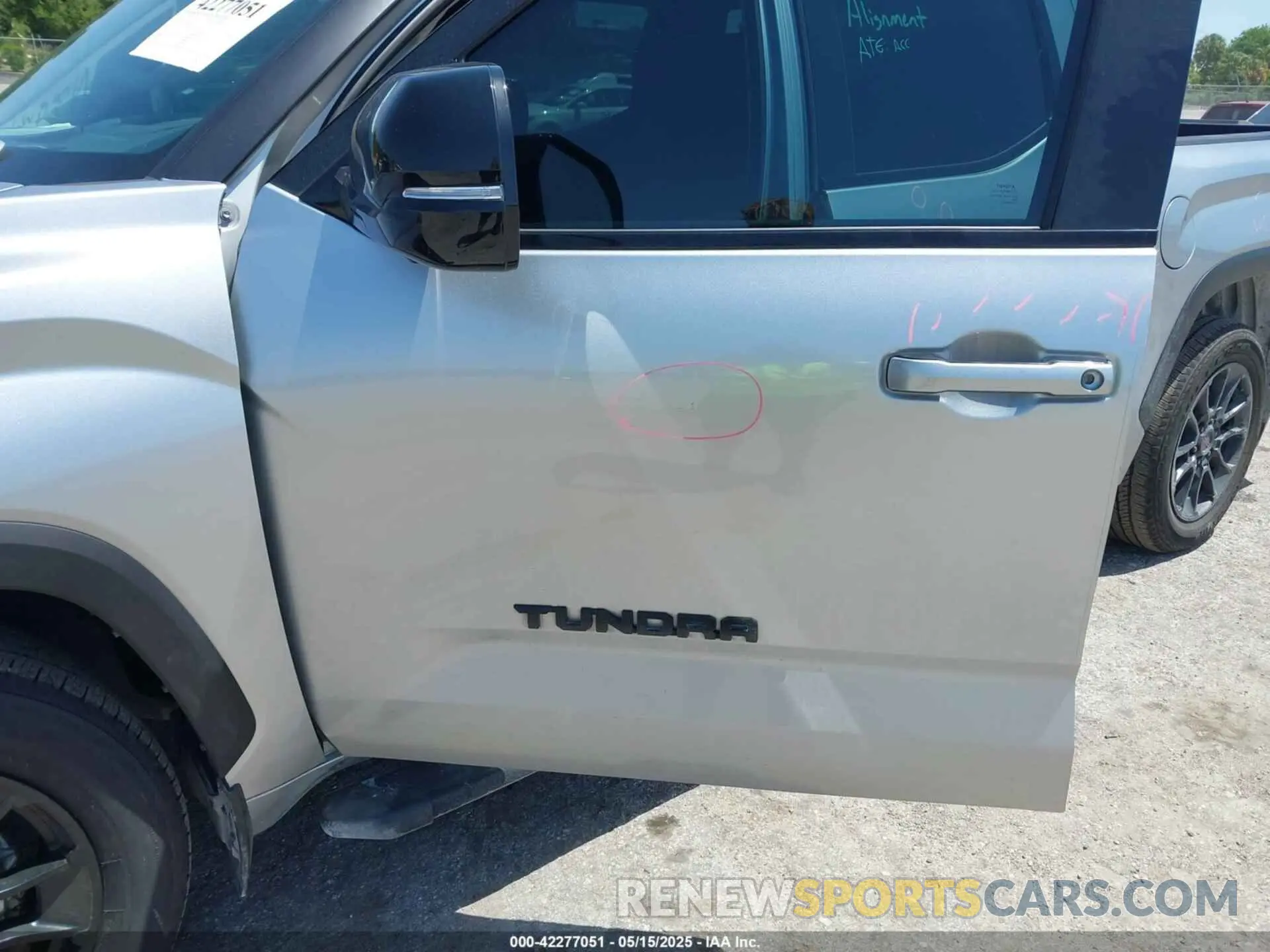 19 fotografías del automóvil dañado 5TFWC5AB7RX003125 TOYOTA TUNDRA HYBRID 2024