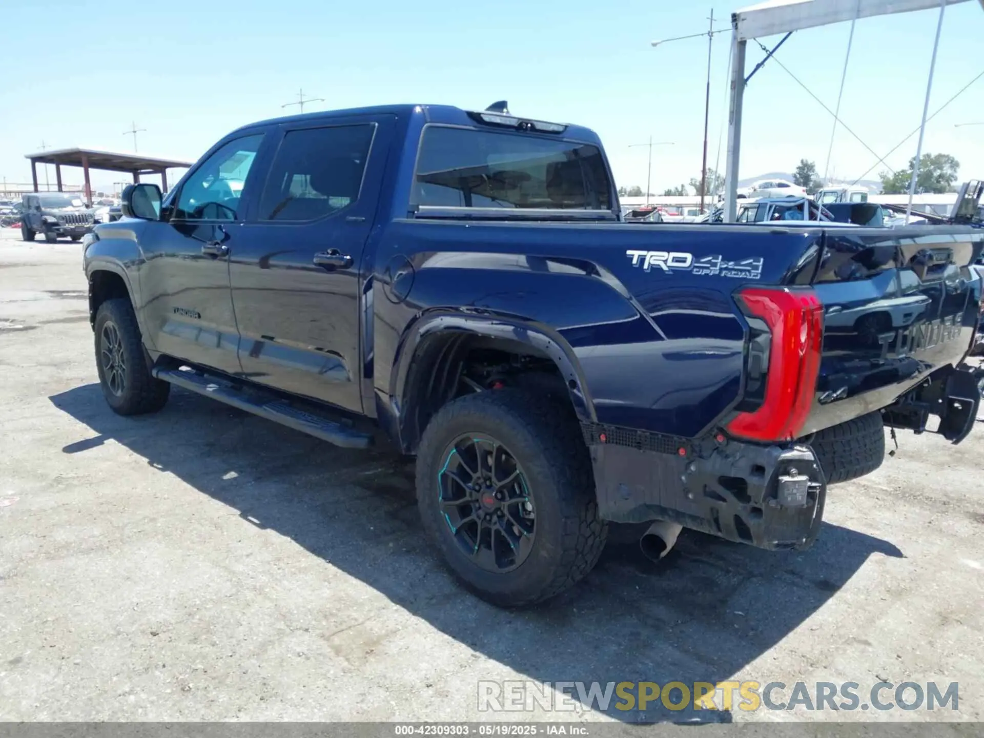 3 fotografías del automóvil dañado 5TFWC5DB3RX050518 TOYOTA TUNDRA HYBRID 2024