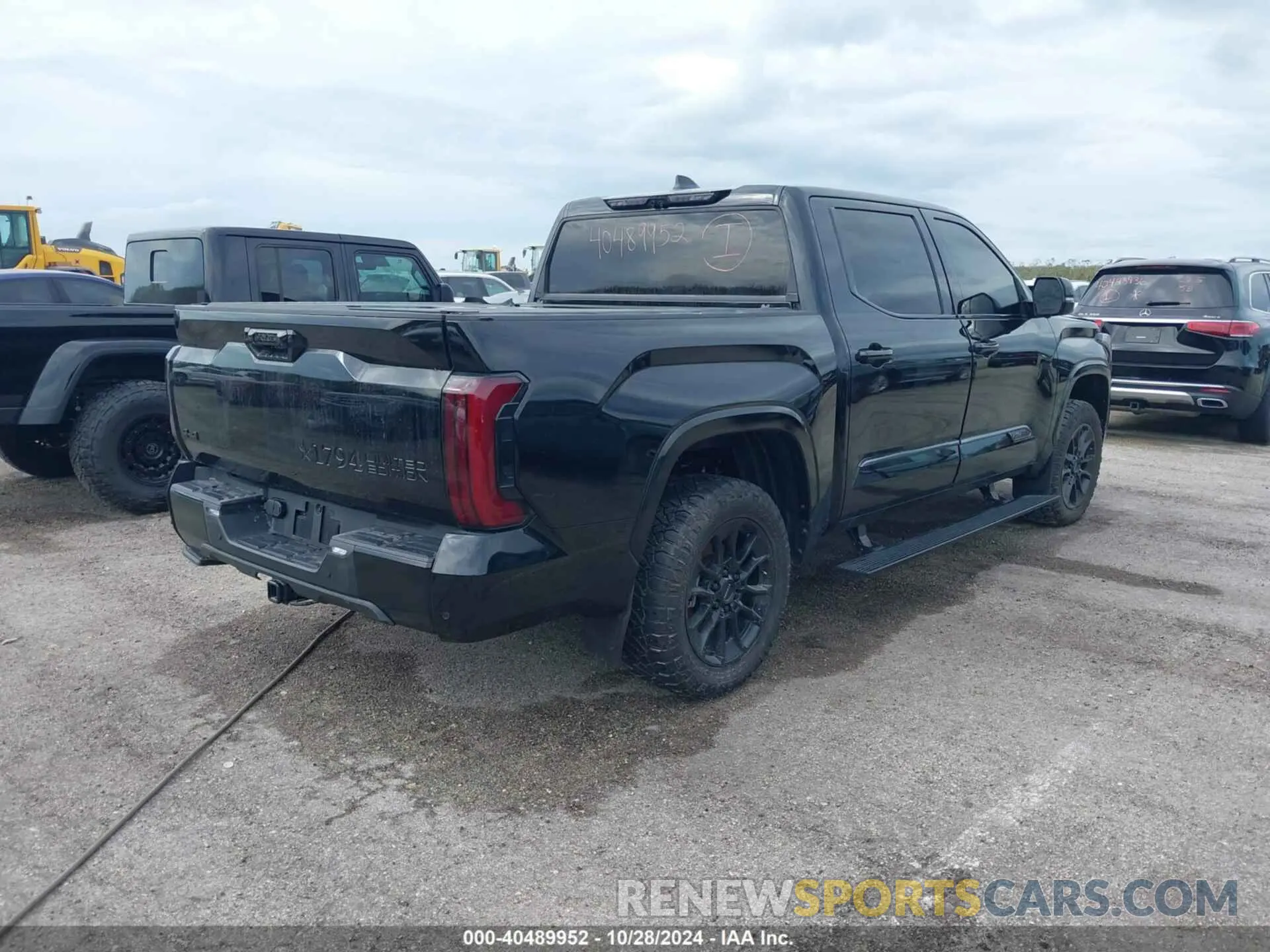 4 fotografías del automóvil dañado 5TFWC5DB4RX076318 TOYOTA TUNDRA HYBRID 2024