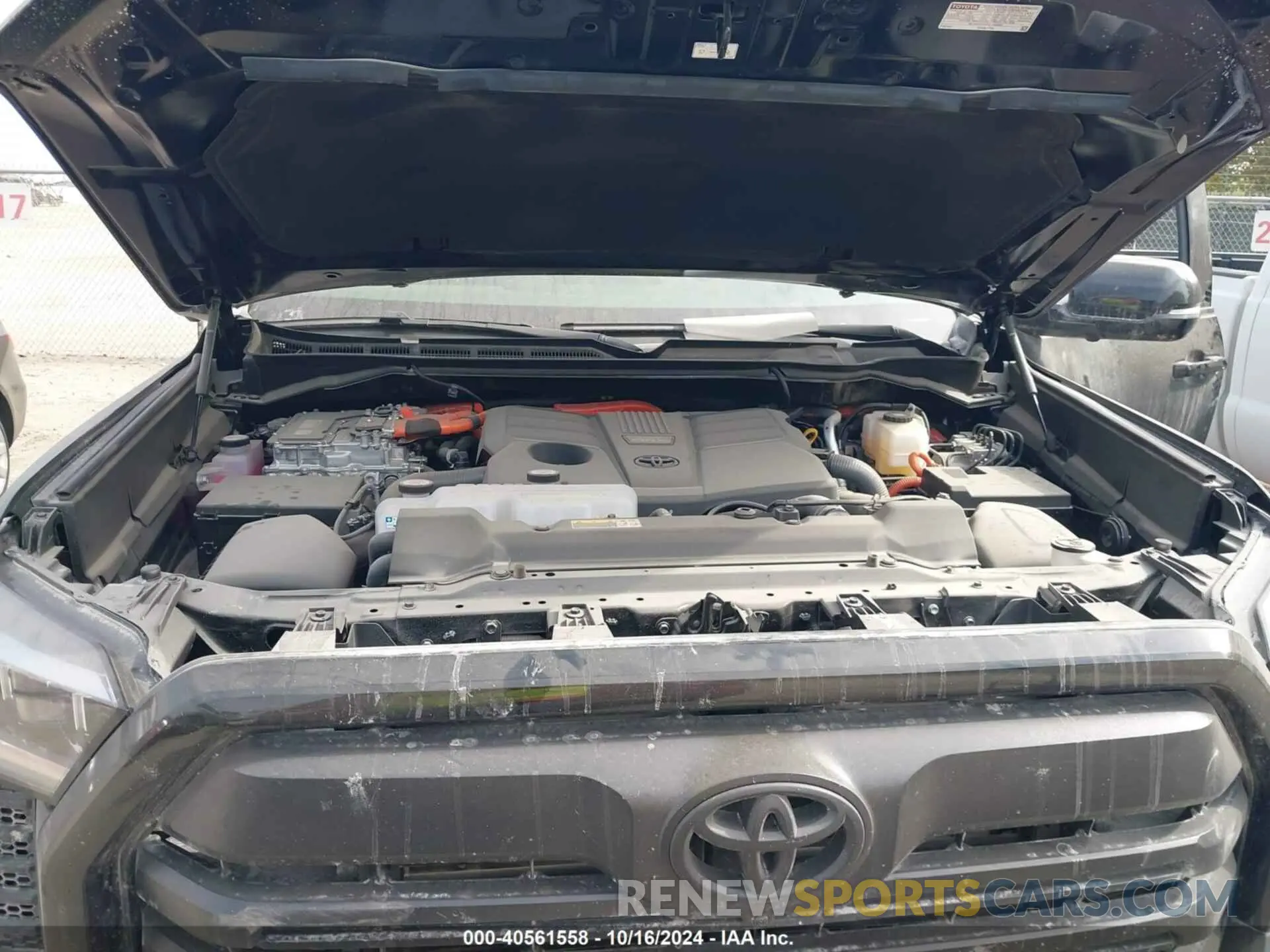 10 fotografías del automóvil dañado 5TFWC5DB6RX069628 TOYOTA TUNDRA HYBRID 2024