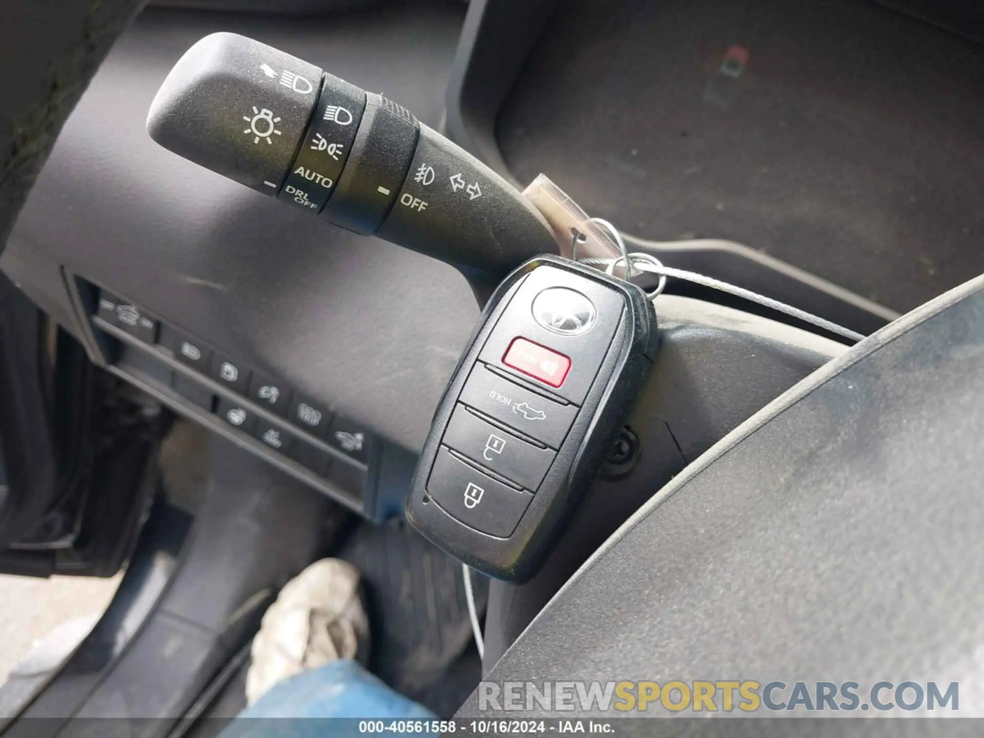 11 fotografías del automóvil dañado 5TFWC5DB6RX069628 TOYOTA TUNDRA HYBRID 2024