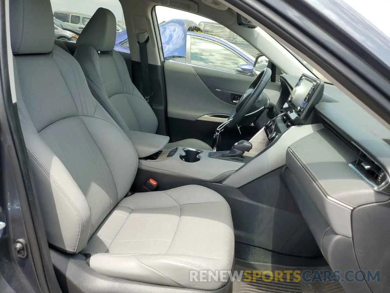 5 fotografías del automóvil dañado JTEAAAAH0MJ018506 TOYOTA VENZA 2021