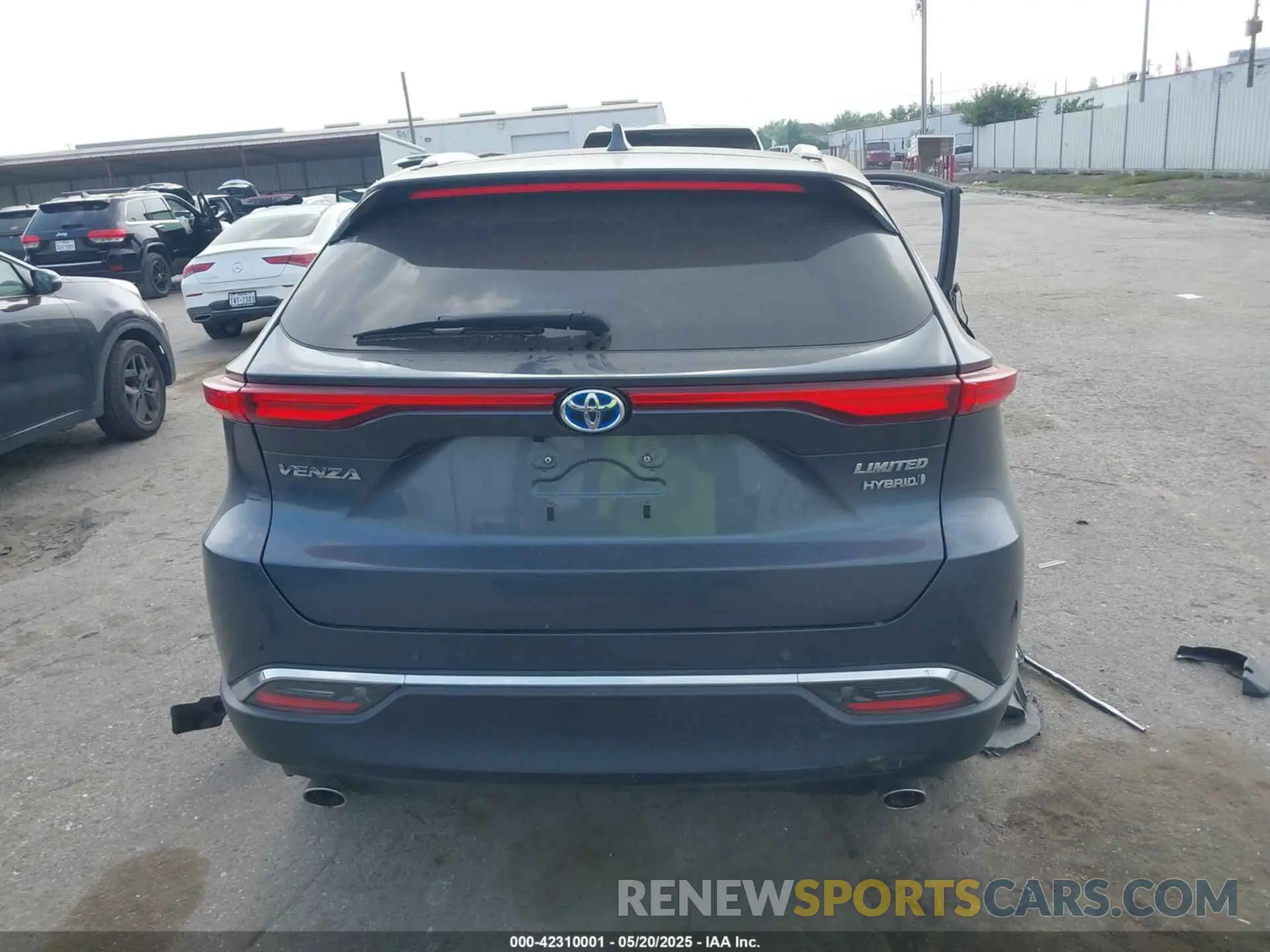 16 fotografías del automóvil dañado JTEAAAAH1MJ003528 TOYOTA VENZA 2021