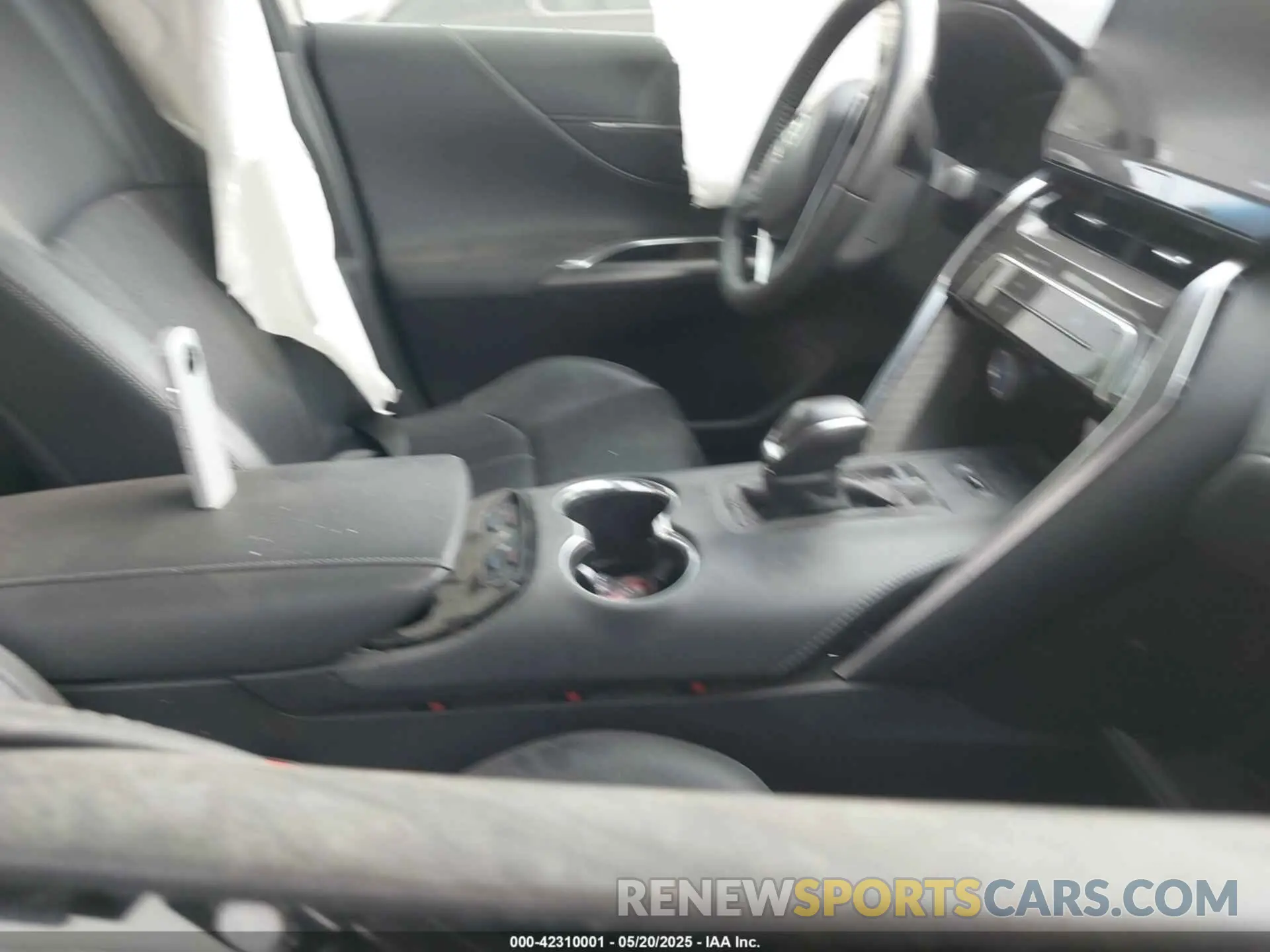 5 fotografías del automóvil dañado JTEAAAAH1MJ003528 TOYOTA VENZA 2021