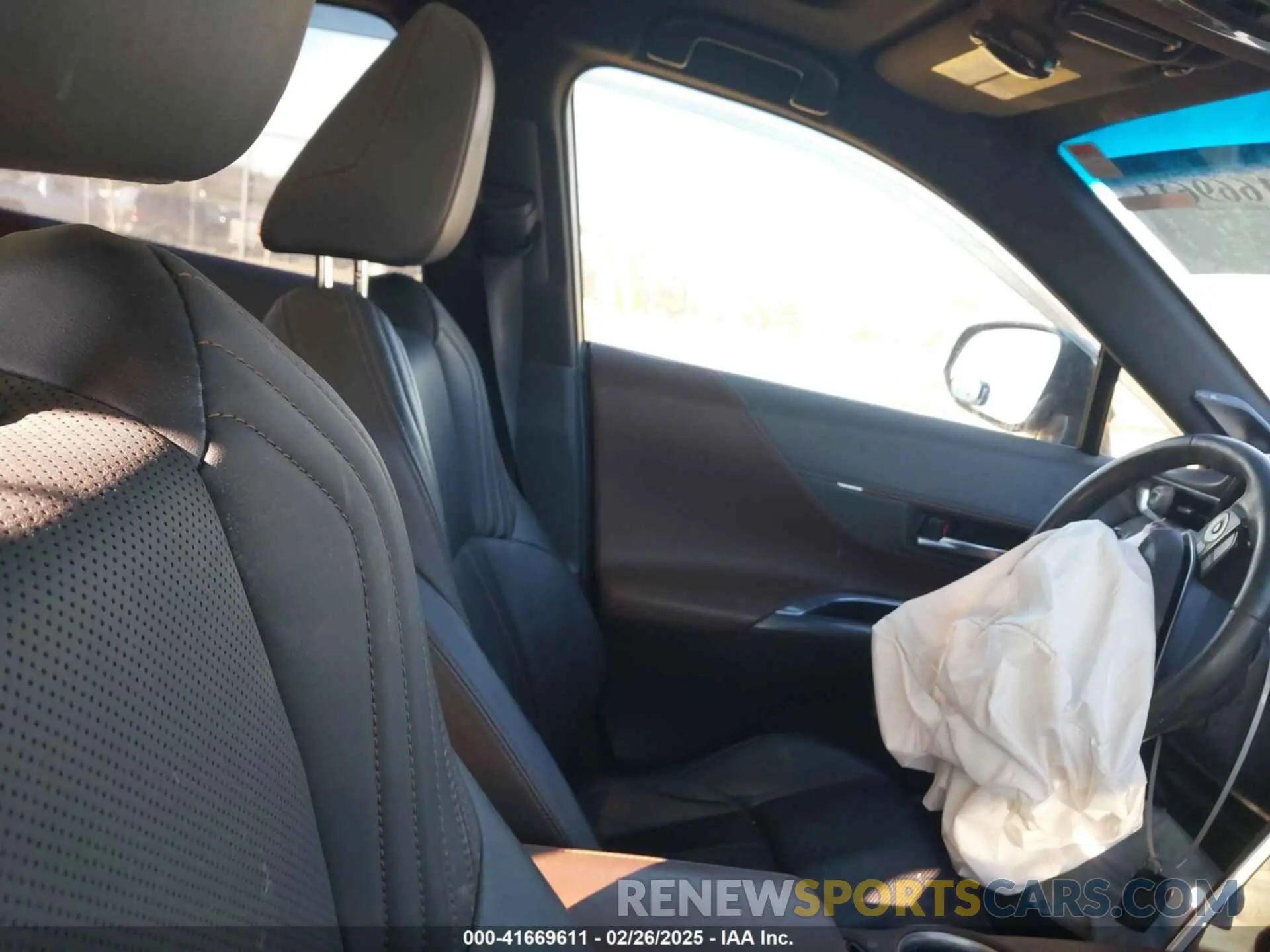 5 fotografías del automóvil dañado JTEAAAAH1MJ061221 TOYOTA VENZA 2021