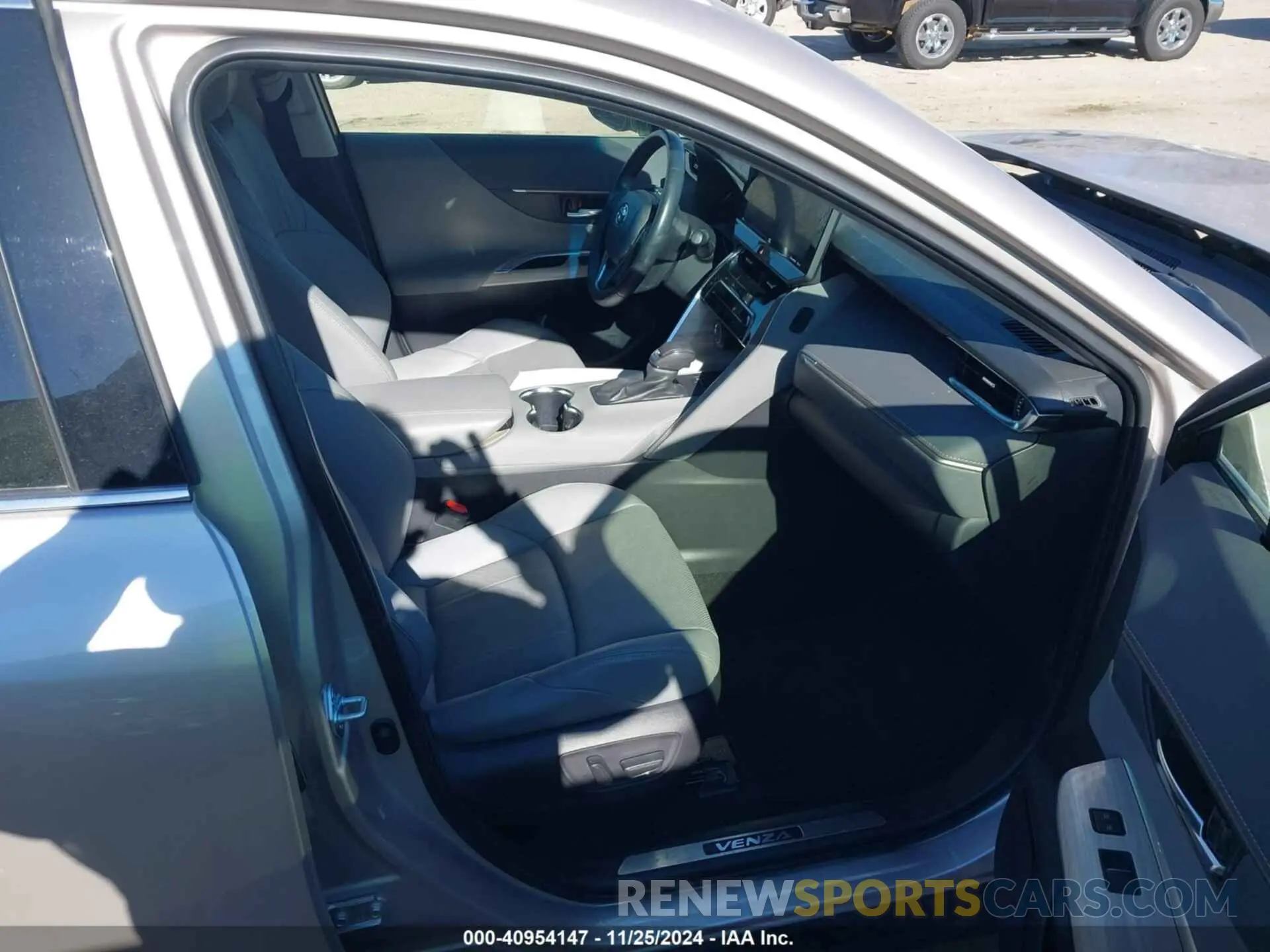 5 fotografías del automóvil dañado JTEAAAAH1MJ081310 TOYOTA VENZA 2021