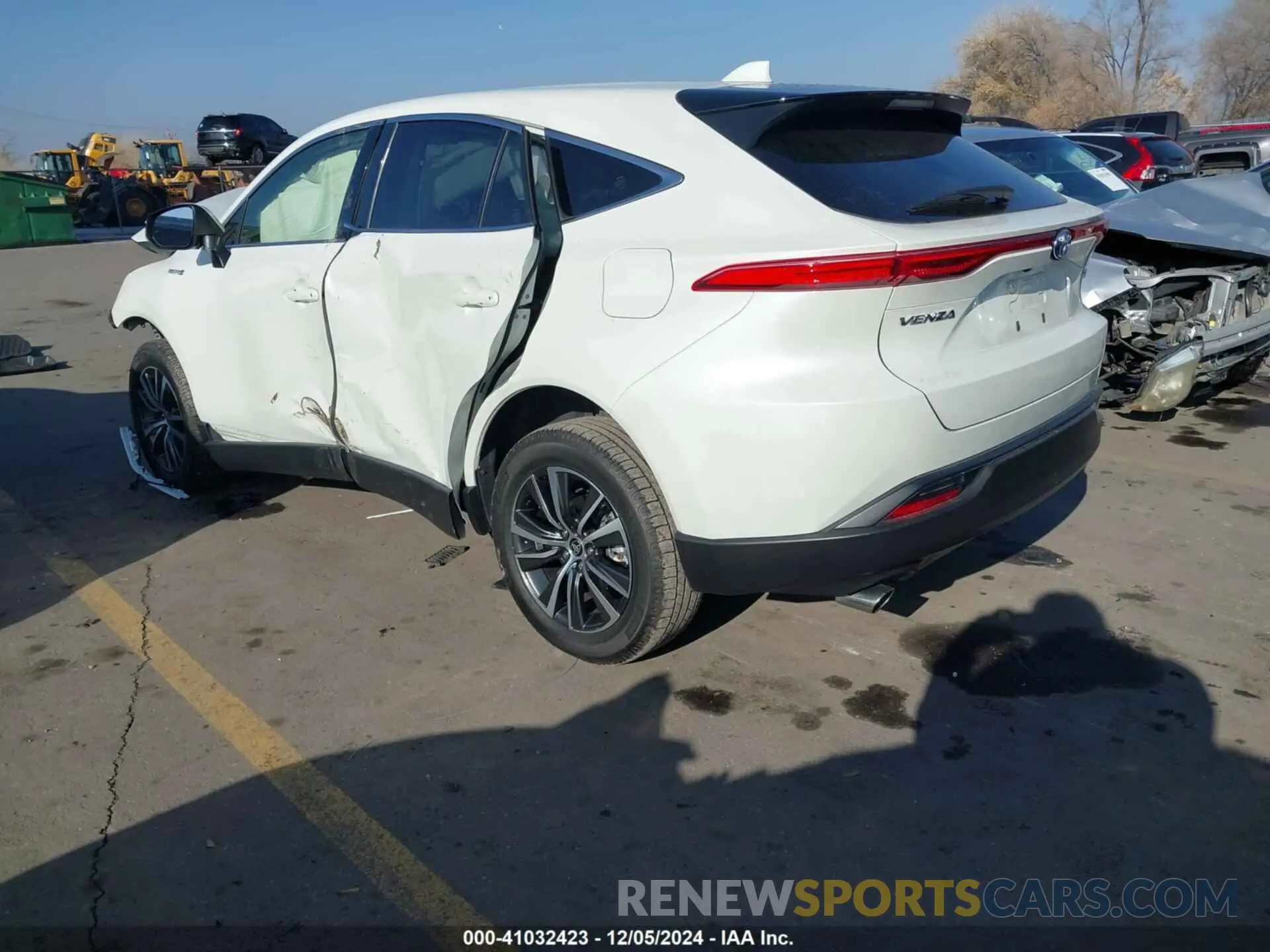 3 fotografías del automóvil dañado JTEAAAAH1MJ085227 TOYOTA VENZA 2021