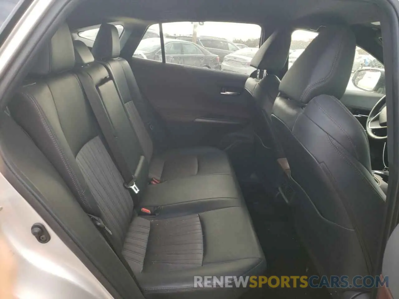 11 fotografías del automóvil dañado JTEAAAAH2MJ010388 TOYOTA VENZA 2021