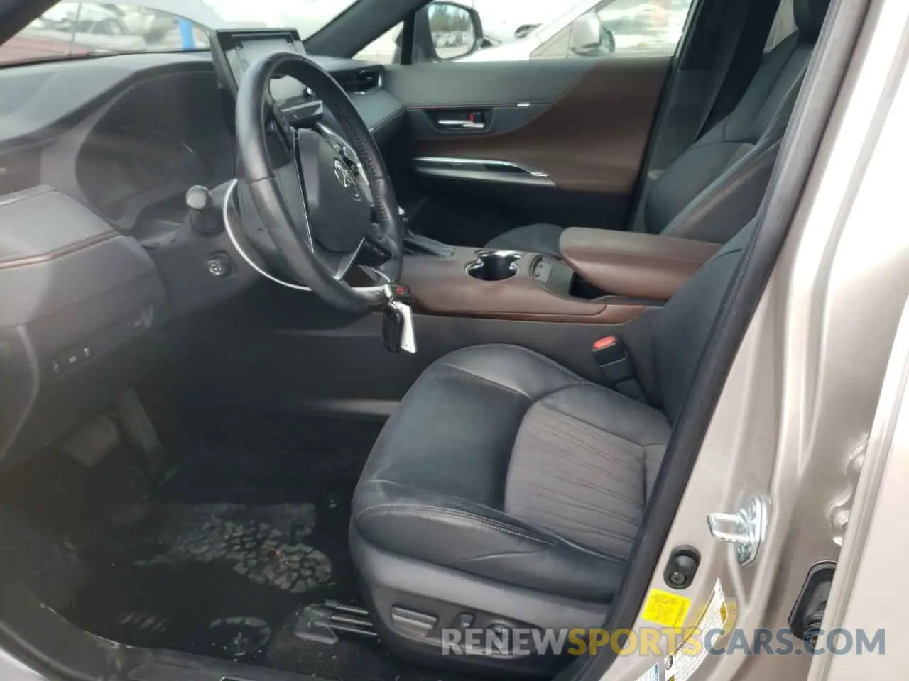 7 fotografías del automóvil dañado JTEAAAAH2MJ010388 TOYOTA VENZA 2021