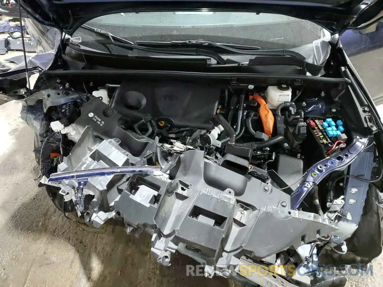 12 fotografías del automóvil dañado JTEAAAAH2MJ036893 TOYOTA VENZA 2021
