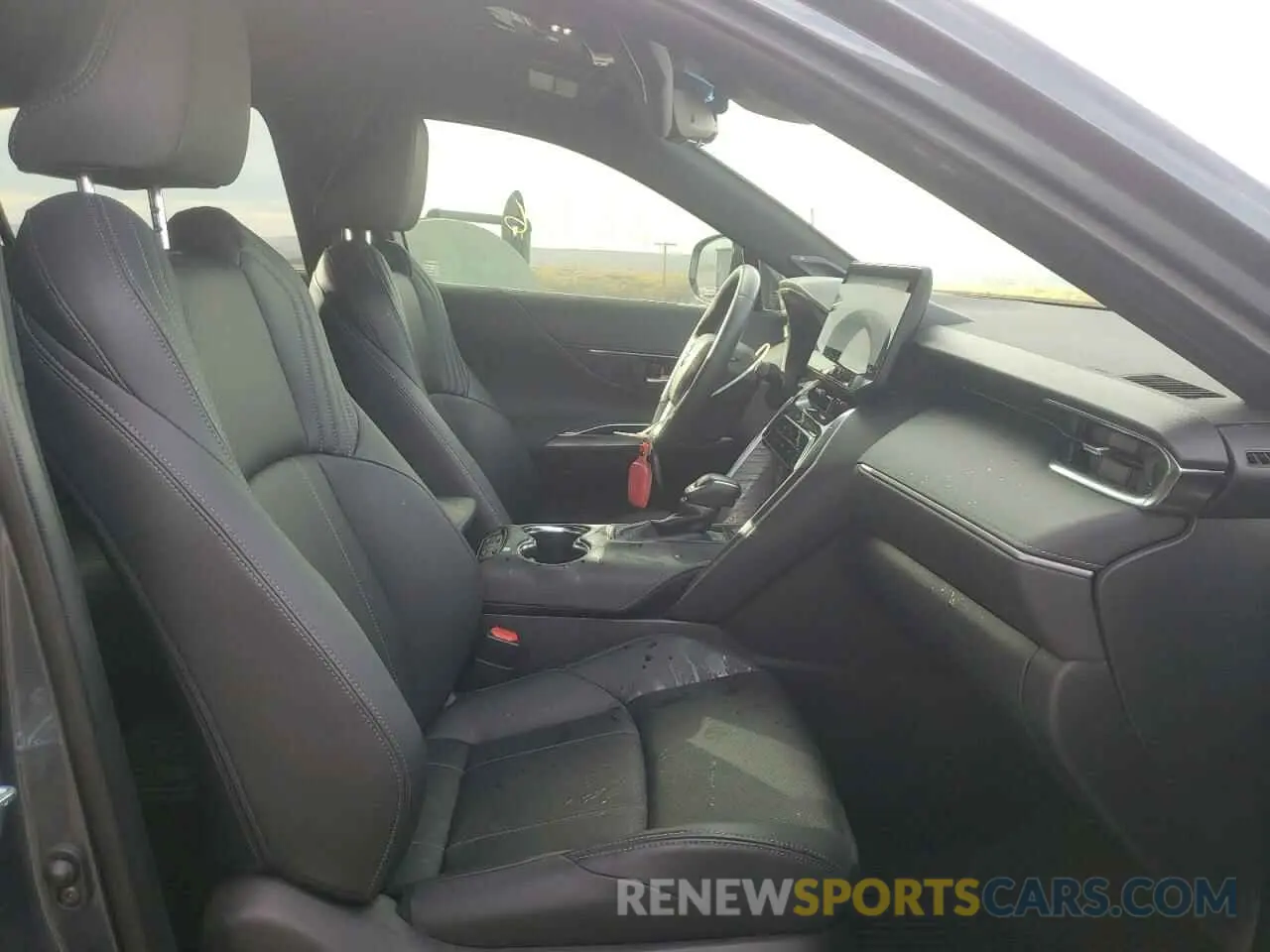 5 fotografías del automóvil dañado JTEAAAAH2MJ036926 TOYOTA VENZA 2021