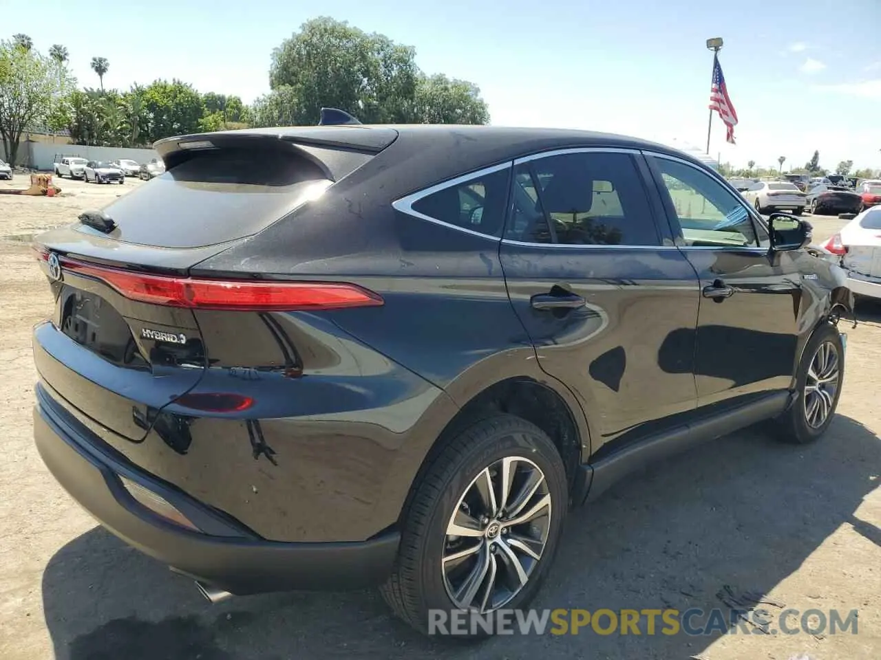 3 fotografías del automóvil dañado JTEAAAAH2MJ052446 TOYOTA VENZA 2021