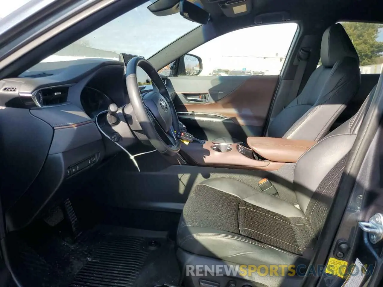7 fotografías del automóvil dañado JTEAAAAH2MJ057016 TOYOTA VENZA 2021