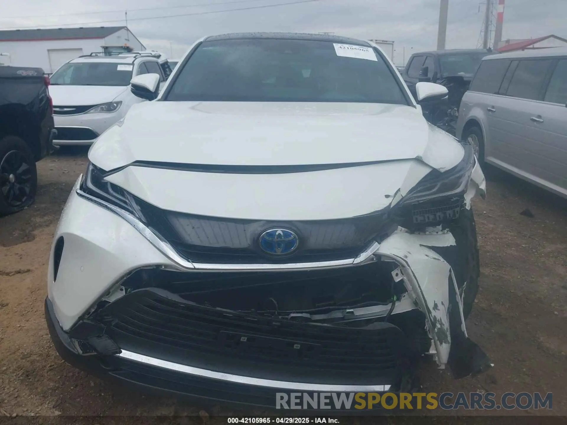 12 fotografías del automóvil dañado JTEAAAAH2MJ084510 TOYOTA VENZA 2021